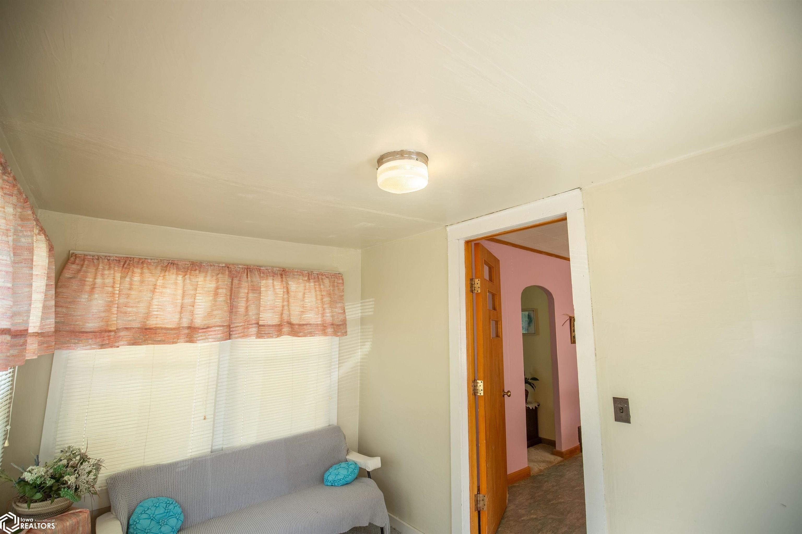 720 W State Street, Algona, Iowa image 3