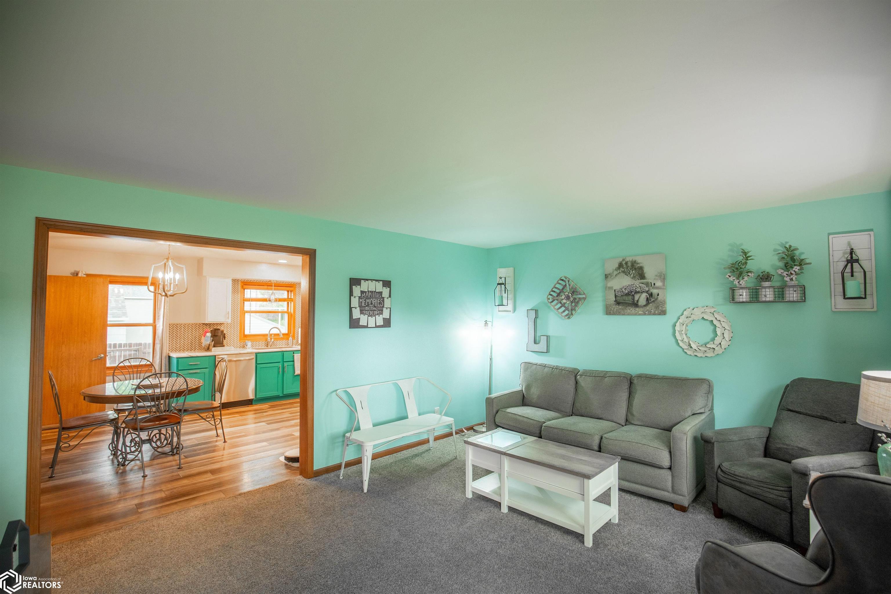 120 W College Street, Algona, Iowa image 3