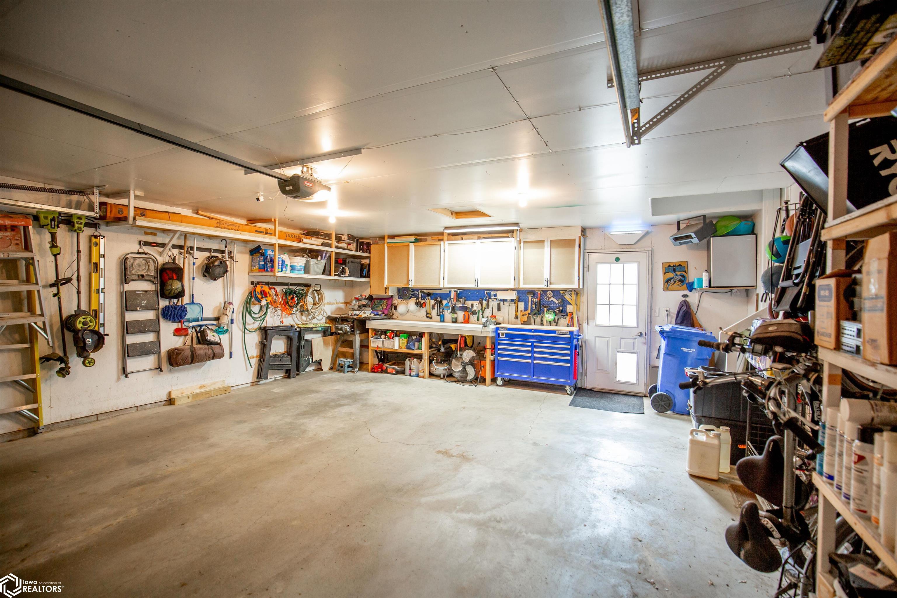 120 W College Street, Algona, Iowa image 29