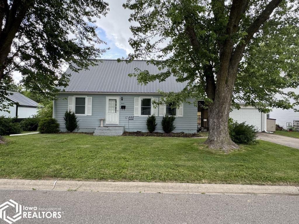 603 N Davis Street, Bloomfield, Iowa image 2