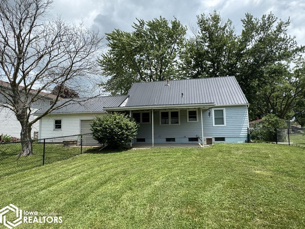 603 N Davis Street, Bloomfield, Iowa image 11