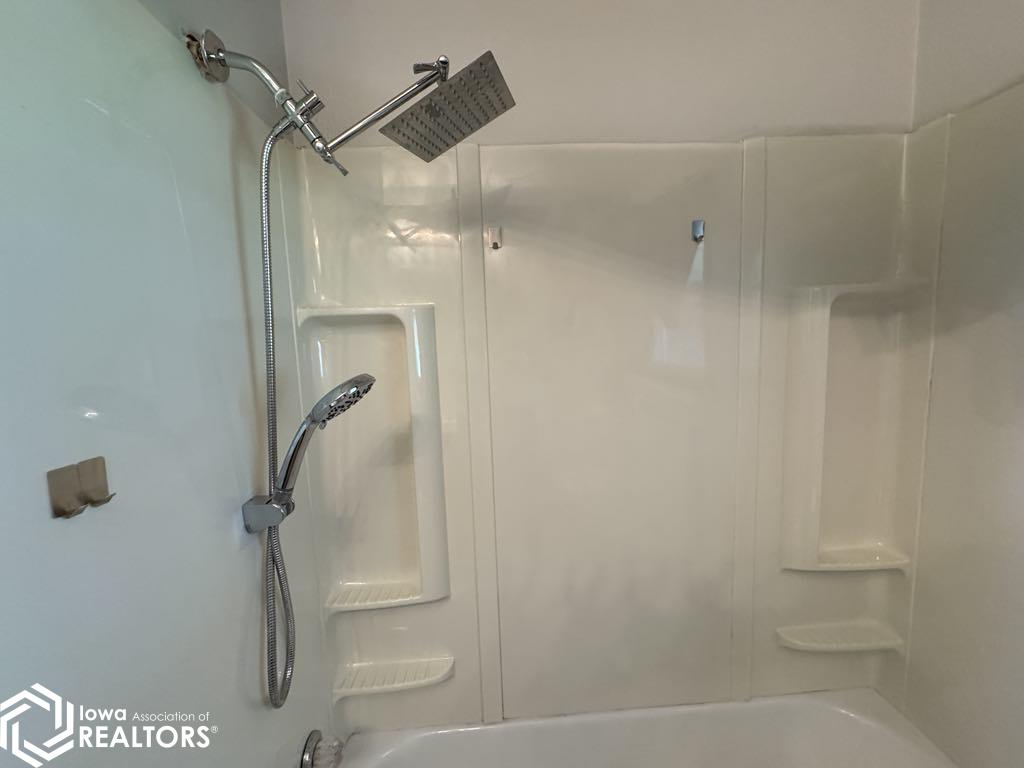 603 N Davis Street, Bloomfield, Iowa image 32