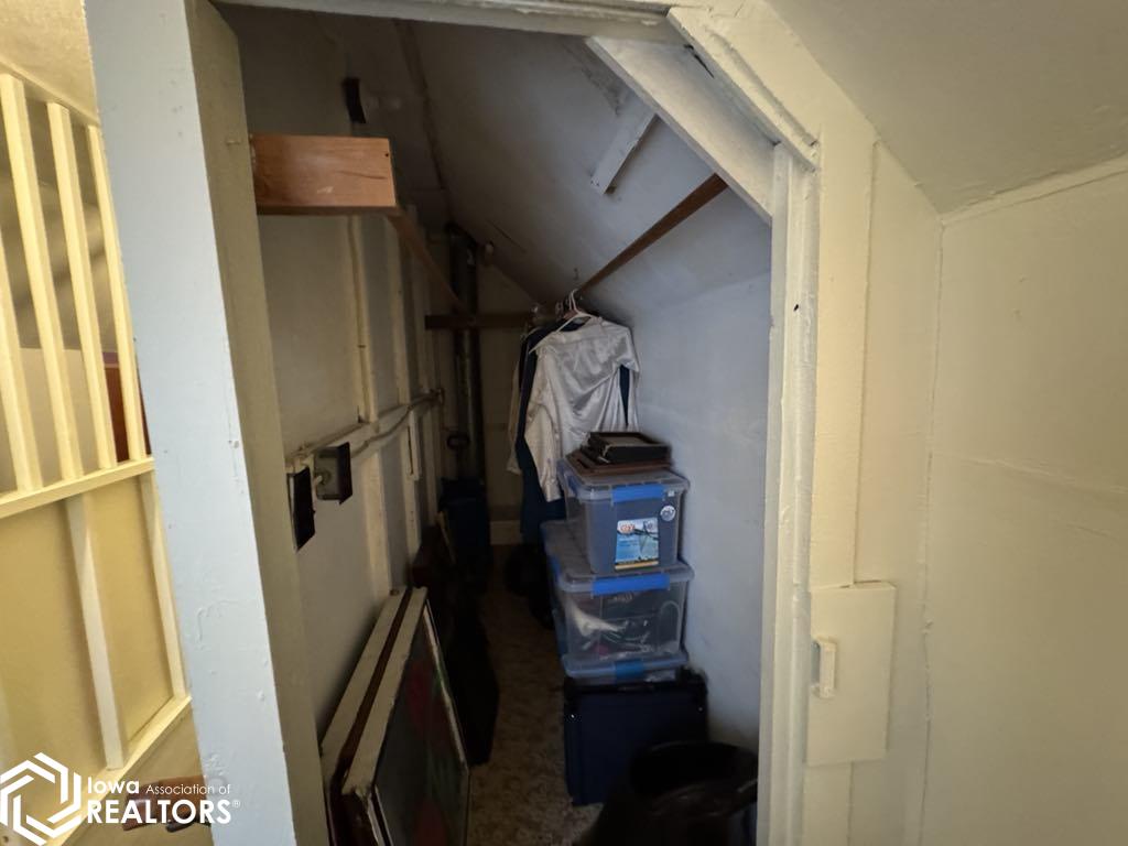603 N Davis Street, Bloomfield, Iowa image 35