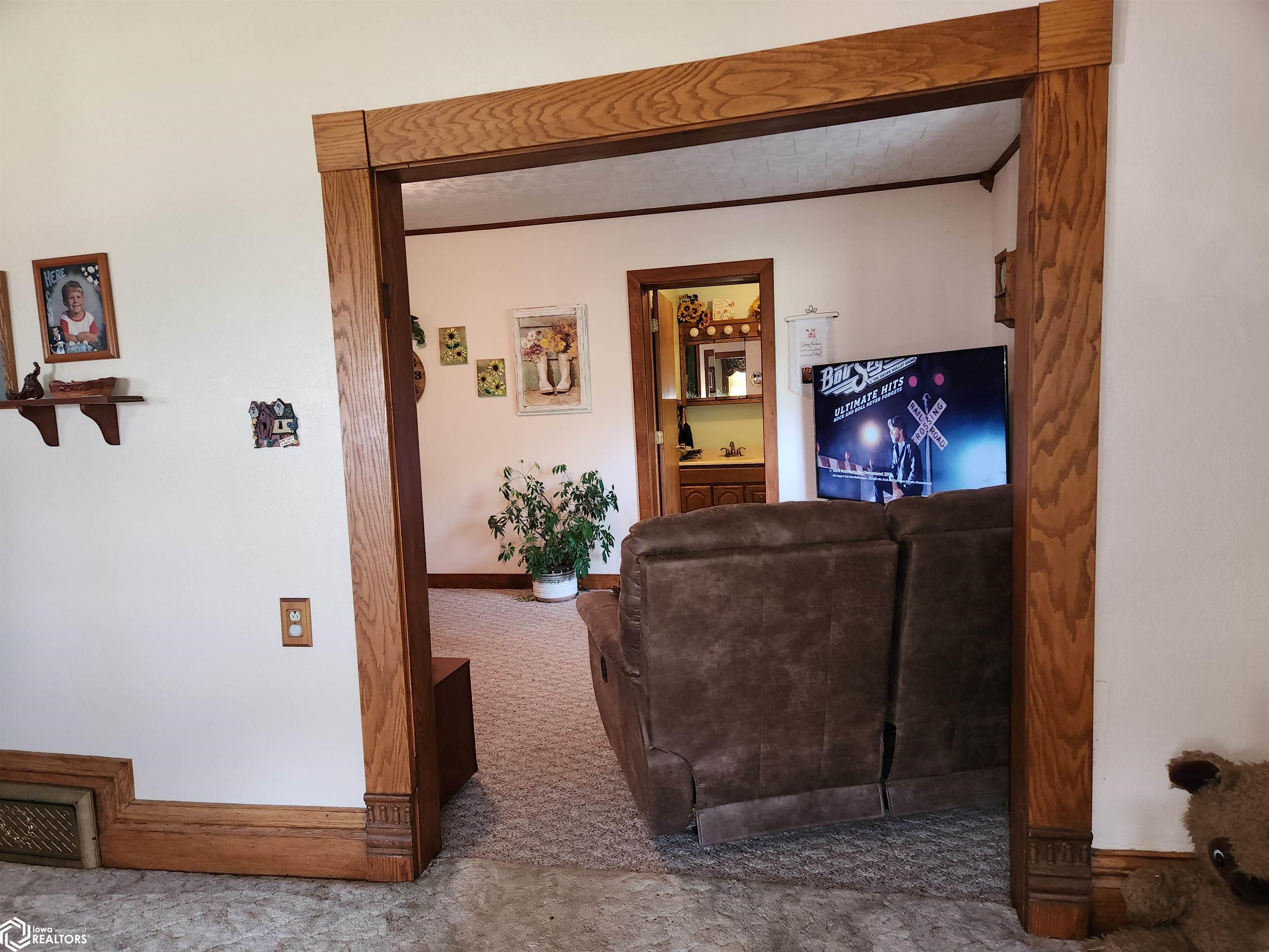 304 3rd Street, Searsboro, Iowa image 12