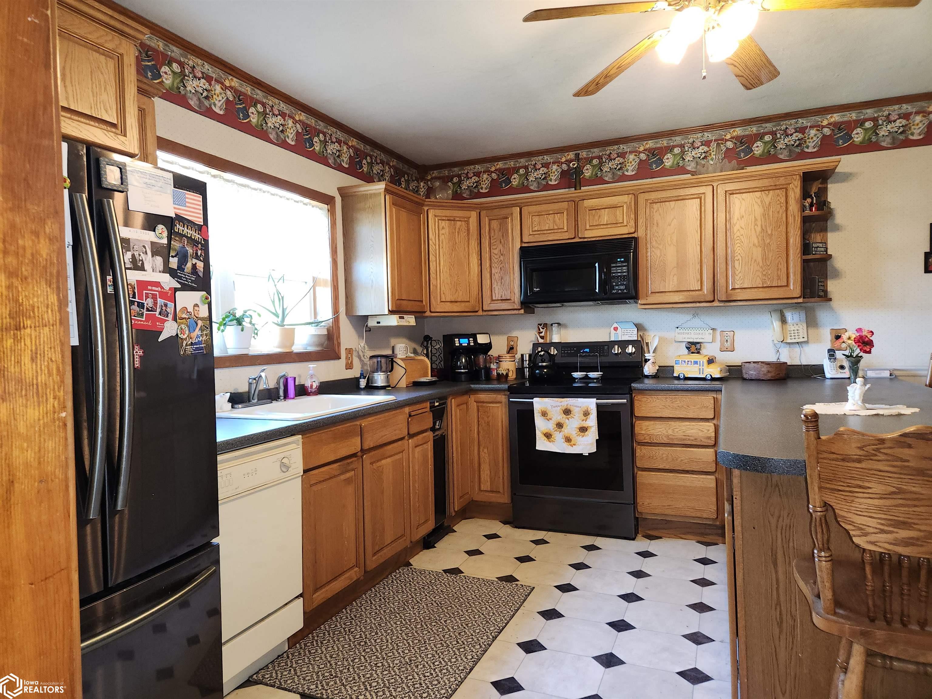 304 3rd Street, Searsboro, Iowa image 28