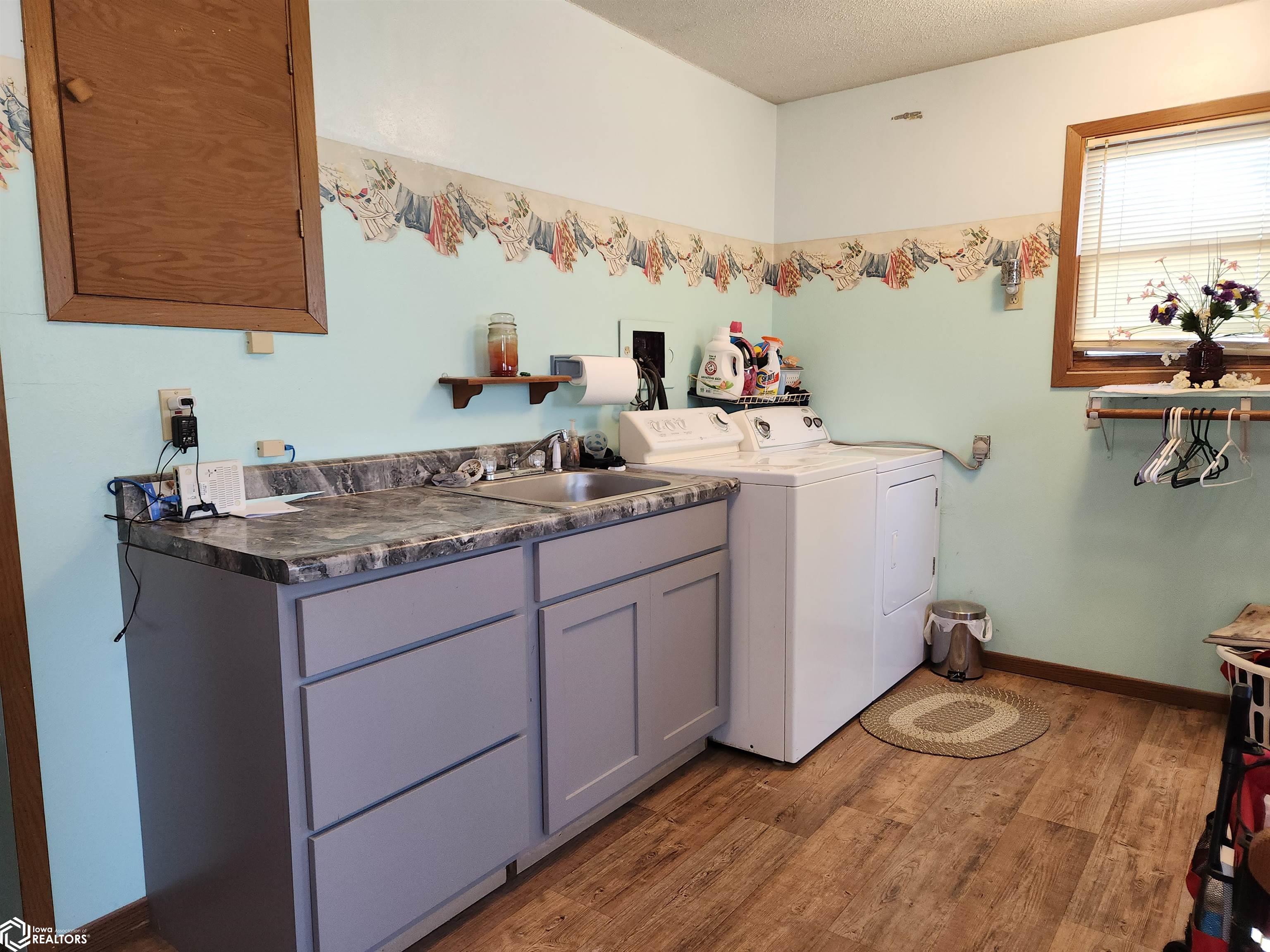 304 3rd Street, Searsboro, Iowa image 33