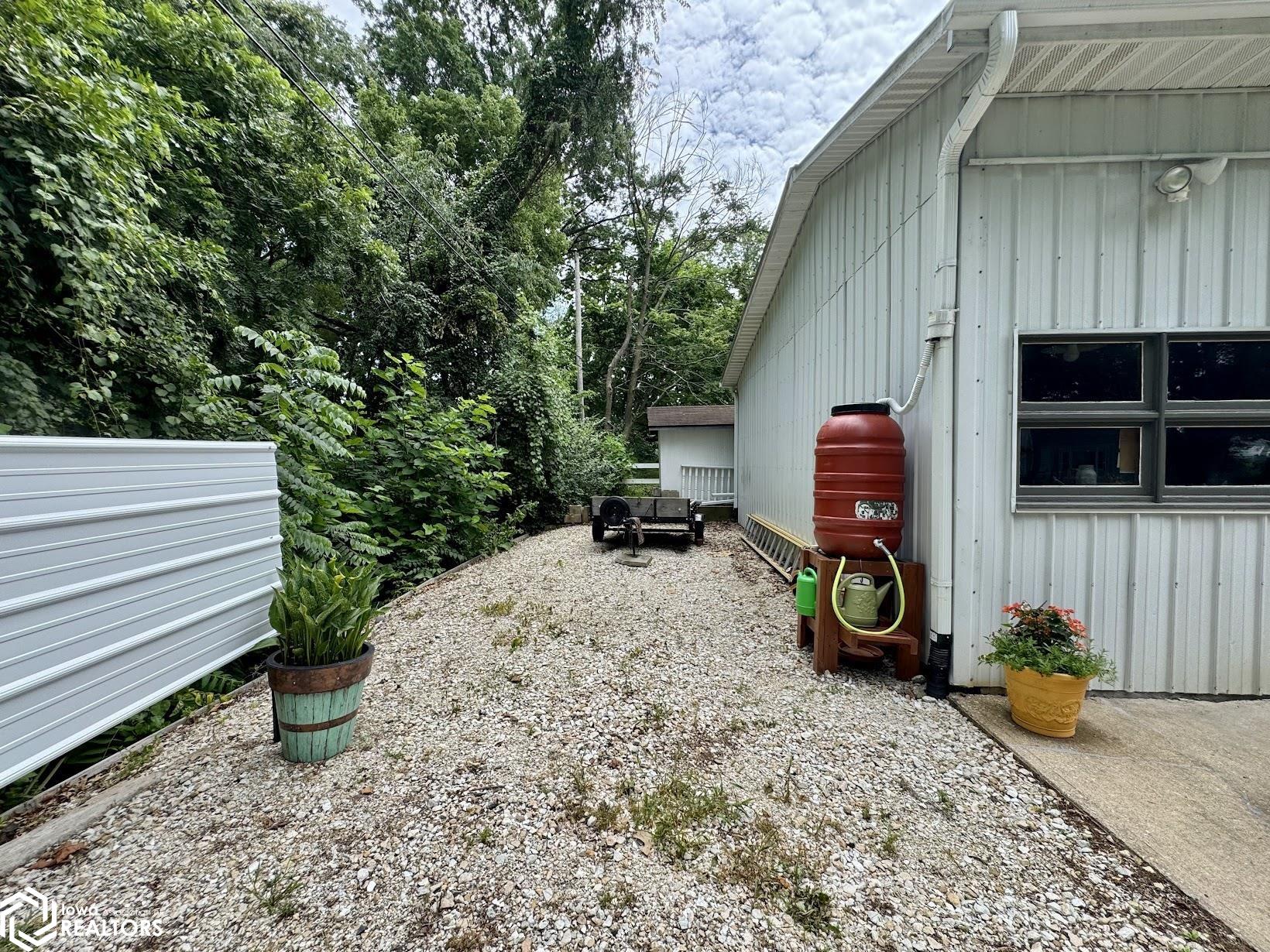 206 Emmett Street, Burlington, Iowa image 39