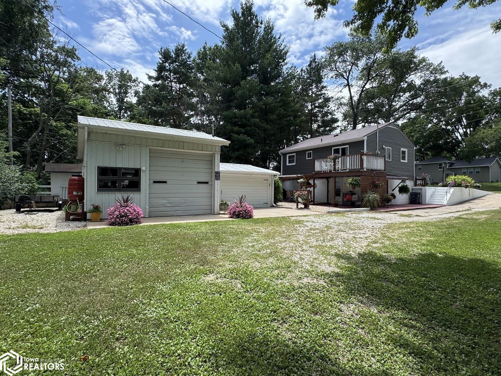 206 Emmett Street, Burlington, Iowa image 41