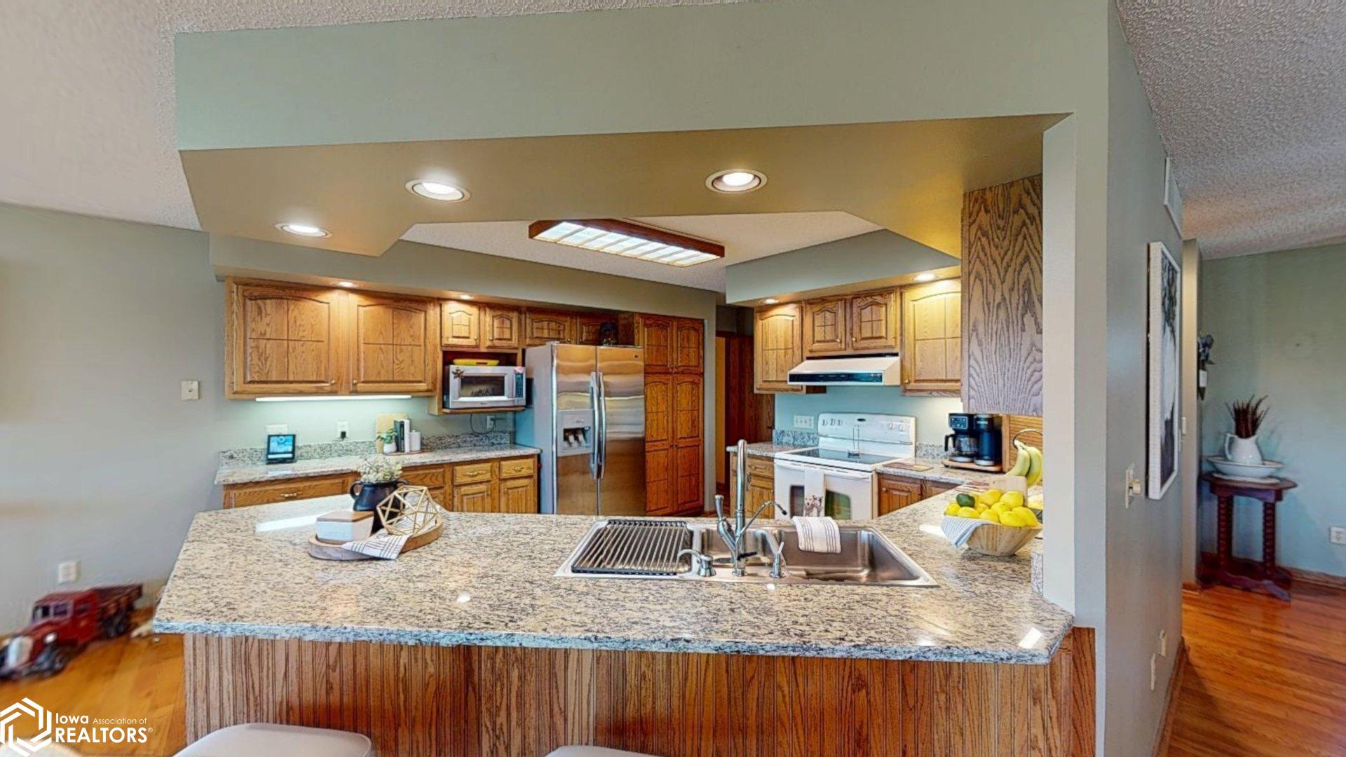 4055A 235th Street, Clear Lake, Iowa image 15