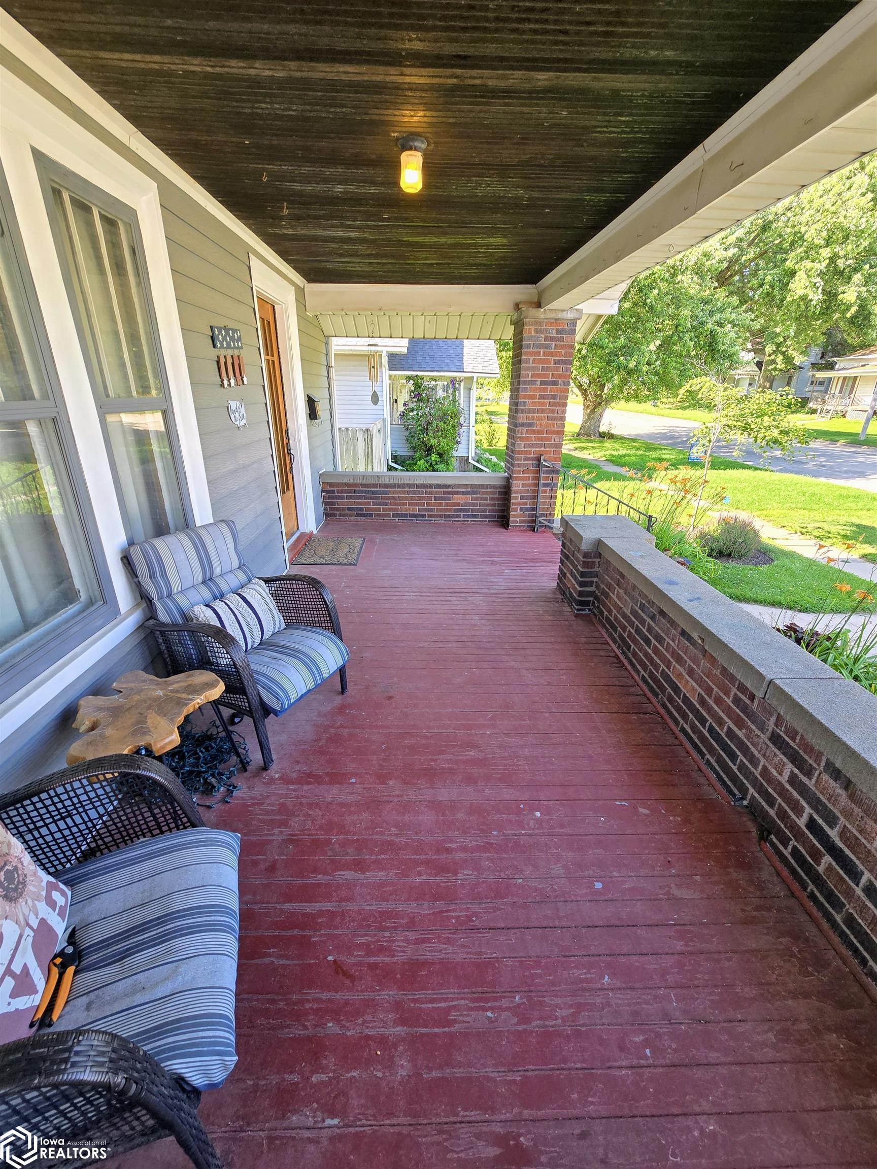 402 N Pine Street, Creston, Iowa image 3