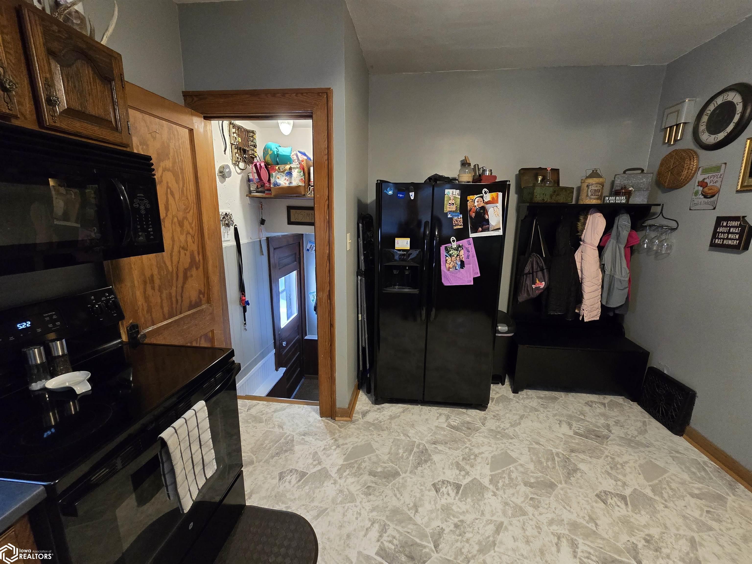 402 N Pine Street, Creston, Iowa image 22