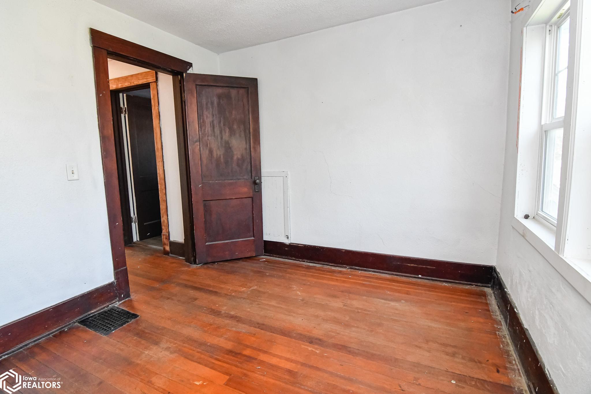 603 W Church Street, Marshalltown, Iowa image 34
