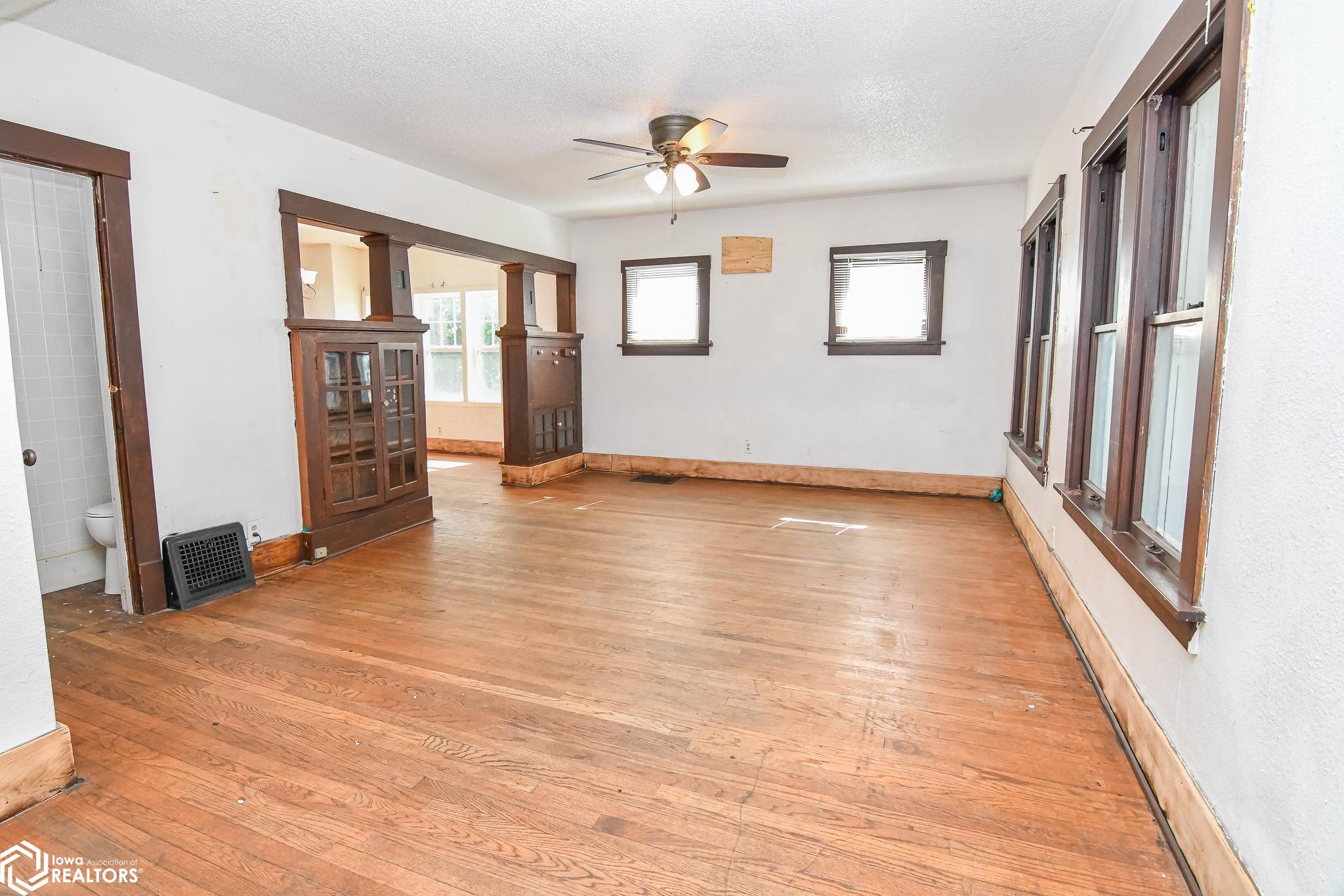 603 W Church Street, Marshalltown, Iowa image 8