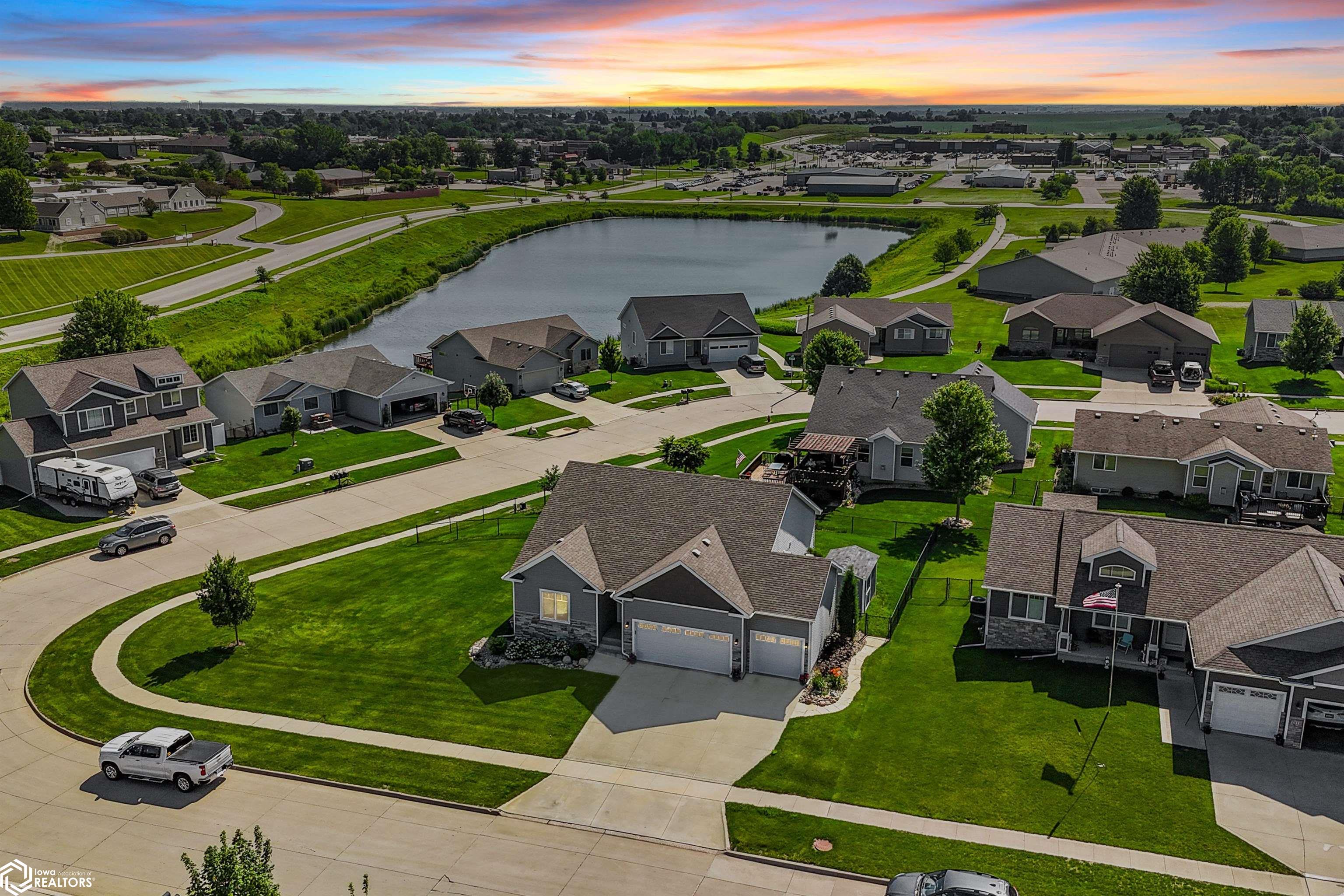 2916 Jackie Terrace, Marshalltown, Iowa image 26