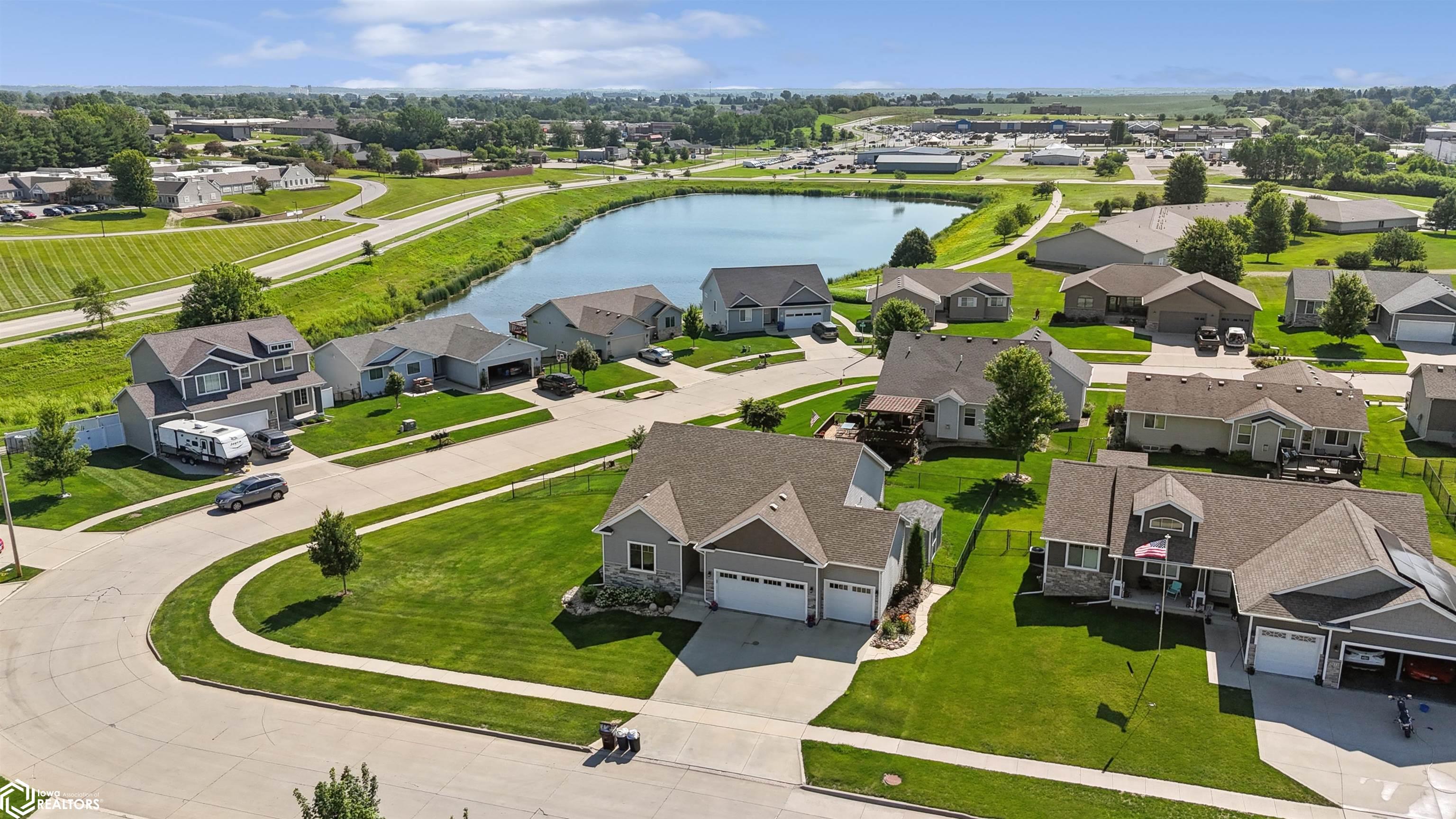 2916 Jackie Terrace, Marshalltown, Iowa image 28