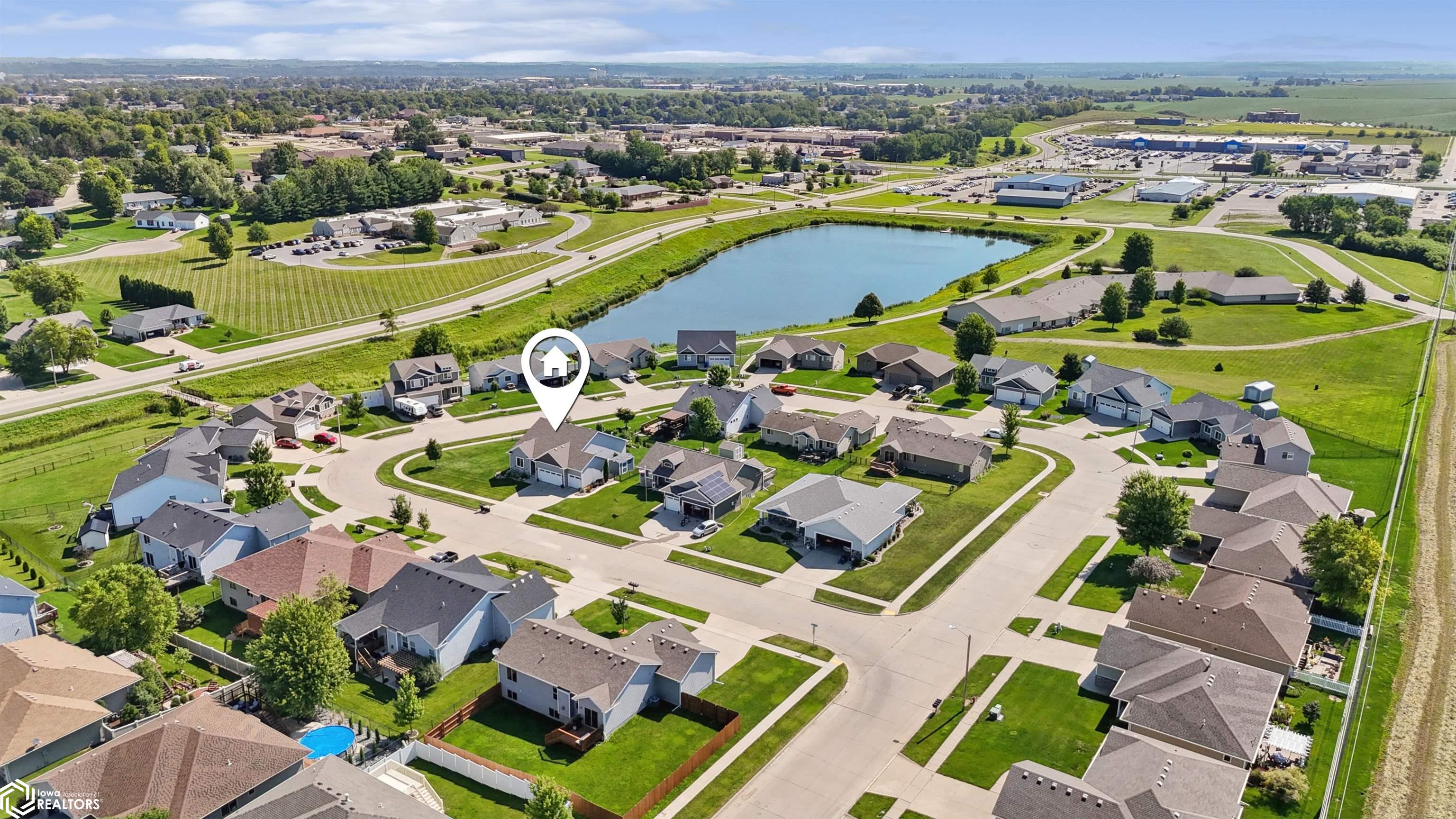 2916 Jackie Terrace, Marshalltown, Iowa image 32