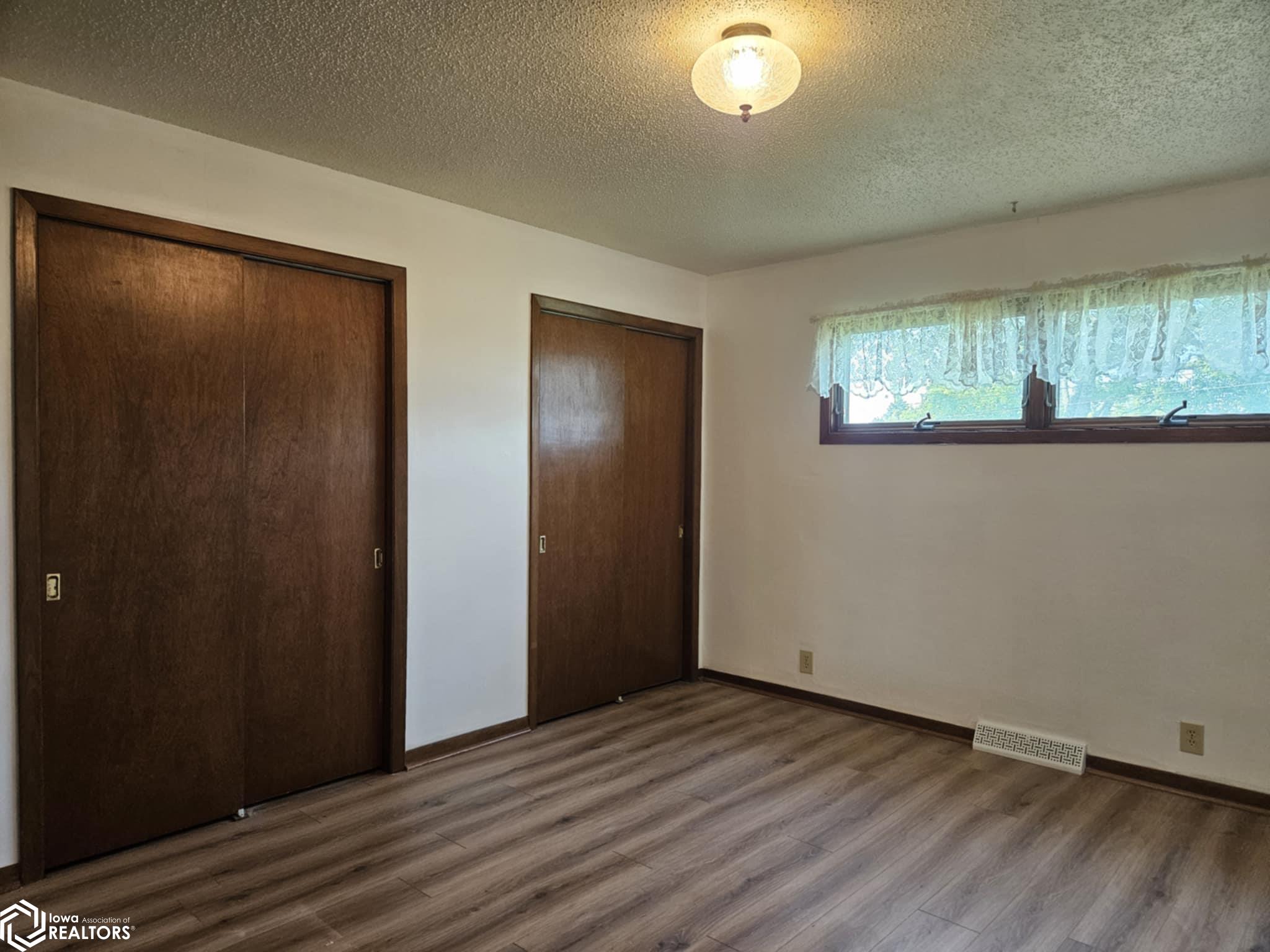 1332 Locust Street, Webster City, Iowa image 18