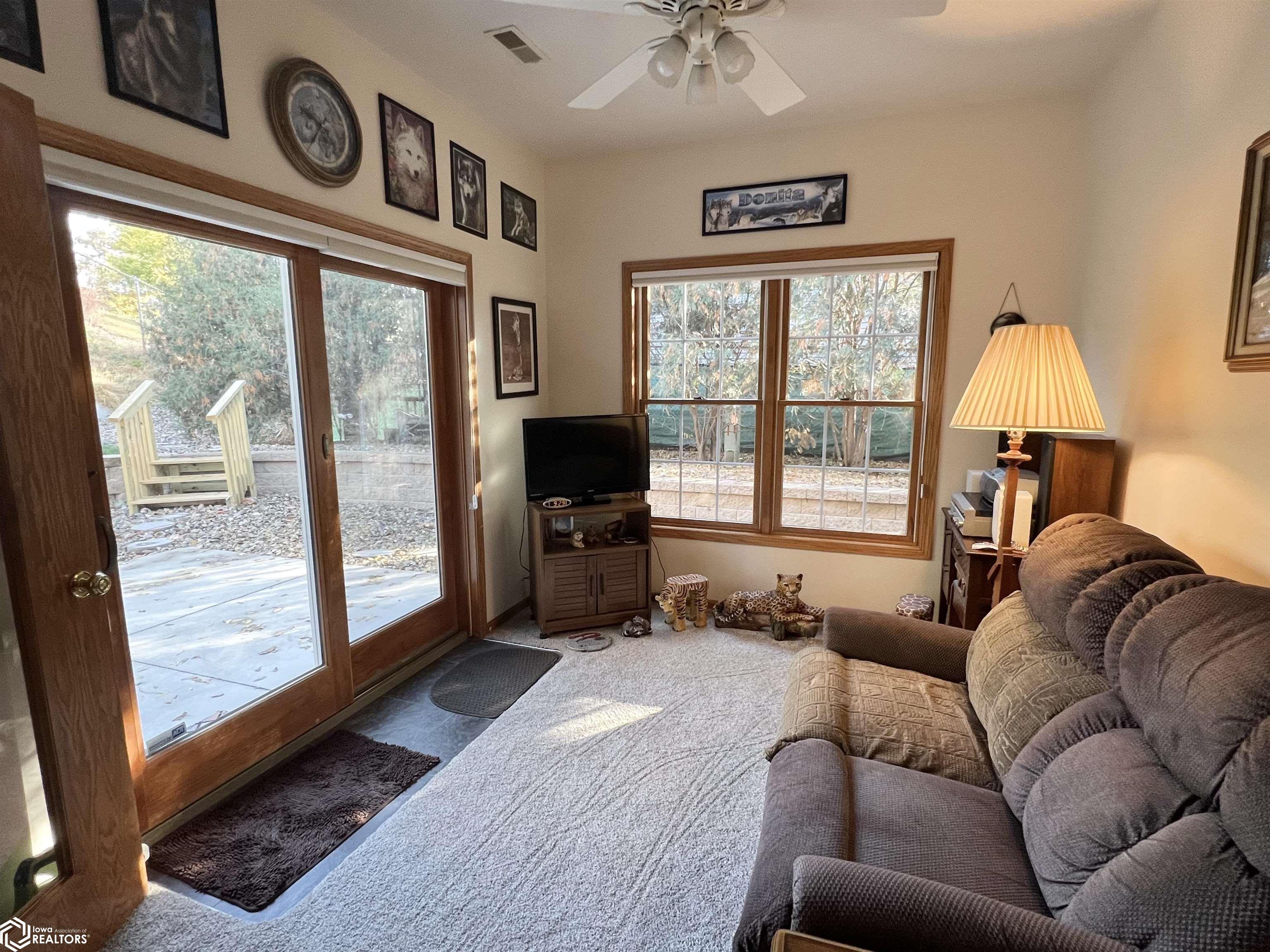 8 Chancery Court, Newton, Iowa image 12