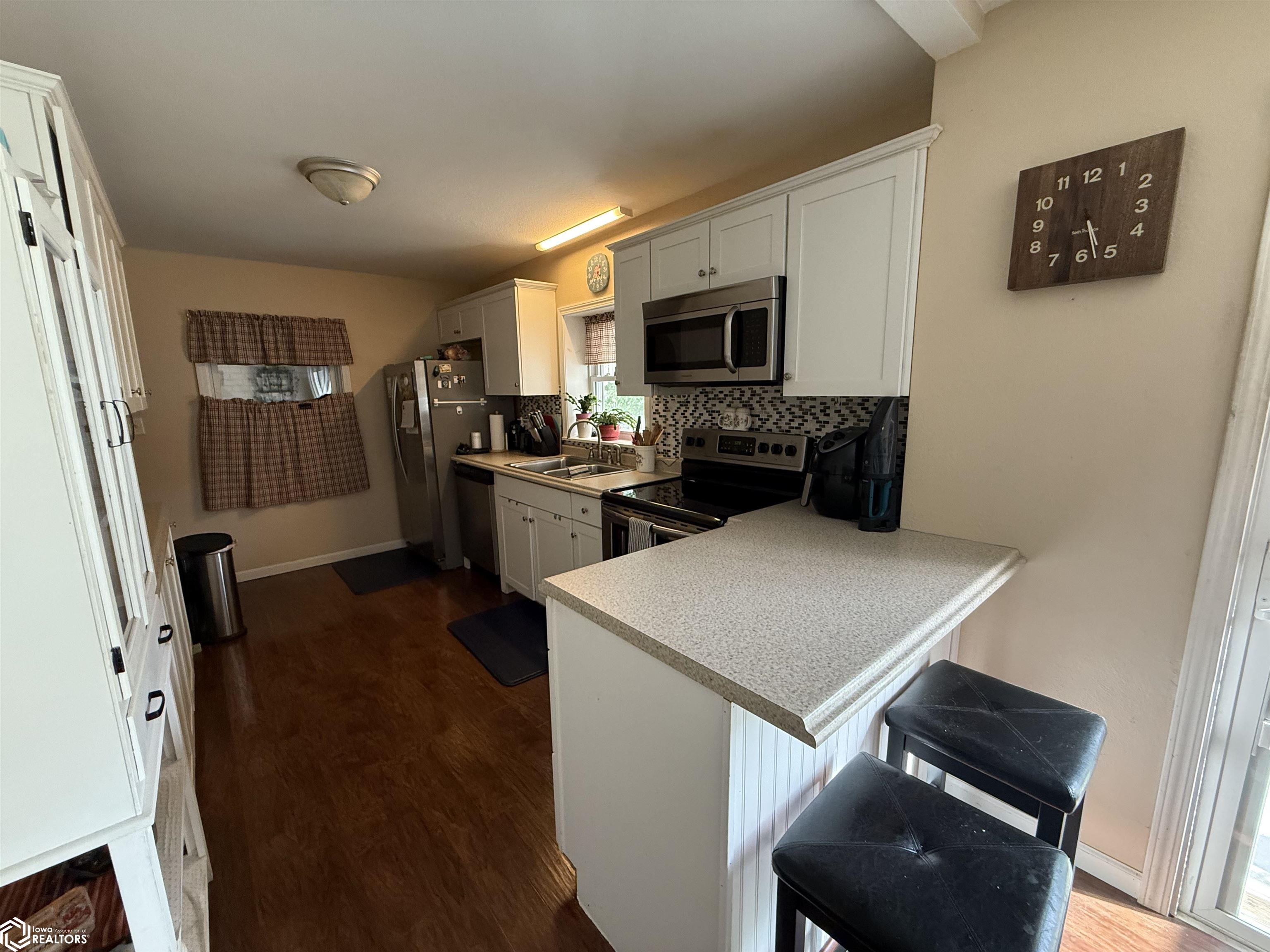2025 Sunnyside Avenue, Burlington, Iowa image 7