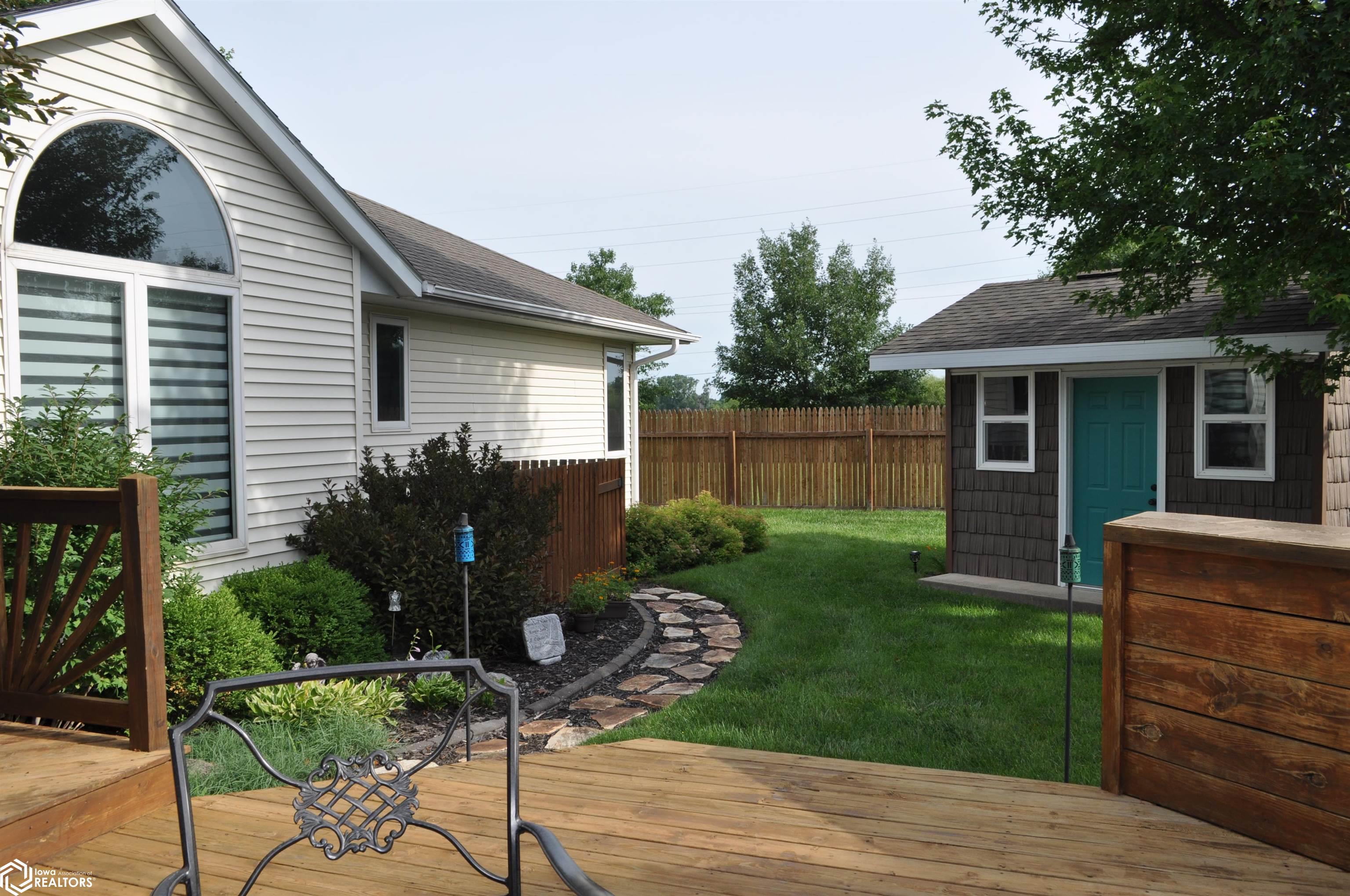 1708 Oakwood Drive, Carroll, Iowa image 12