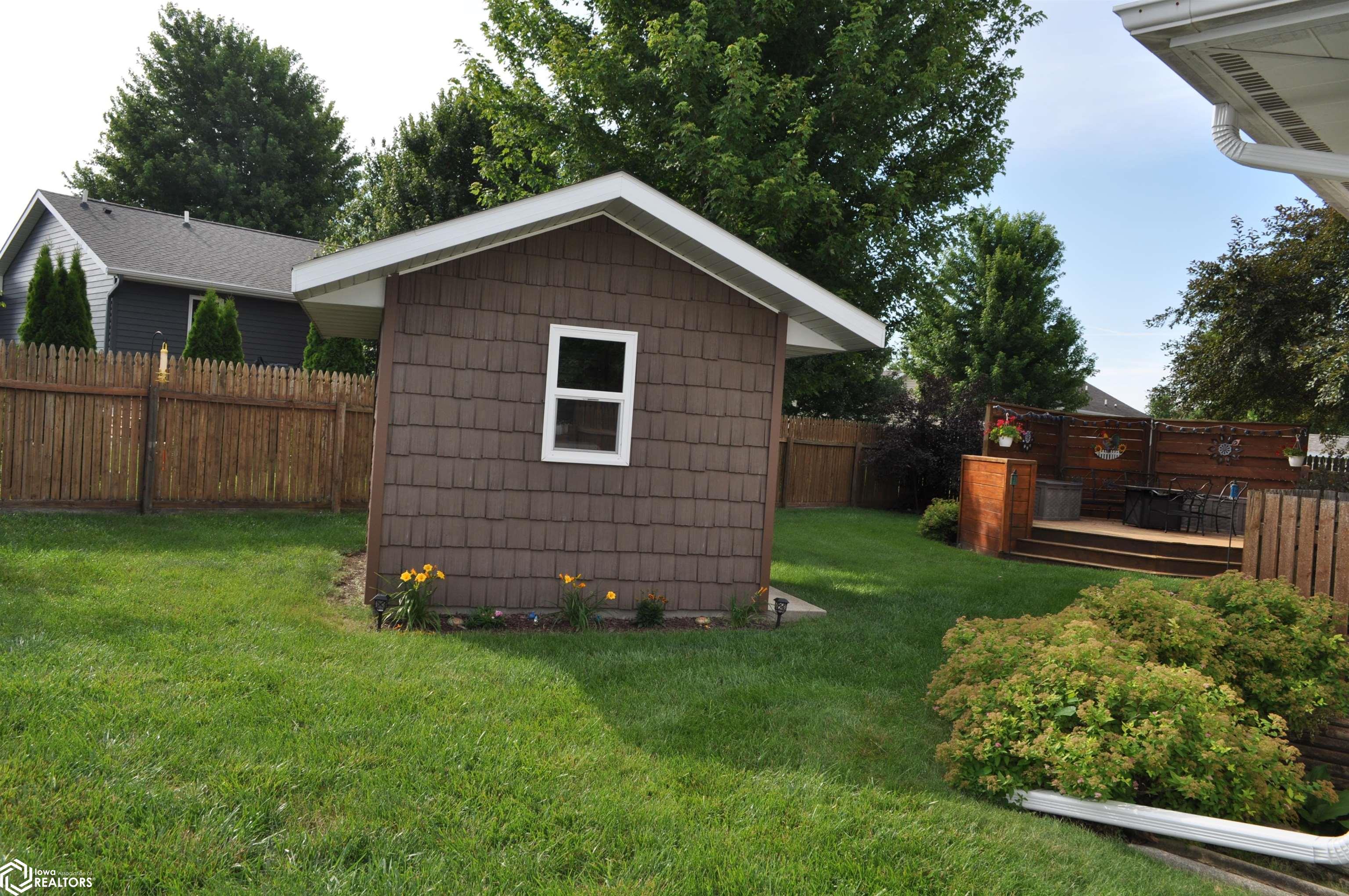 1708 Oakwood Drive, Carroll, Iowa image 17