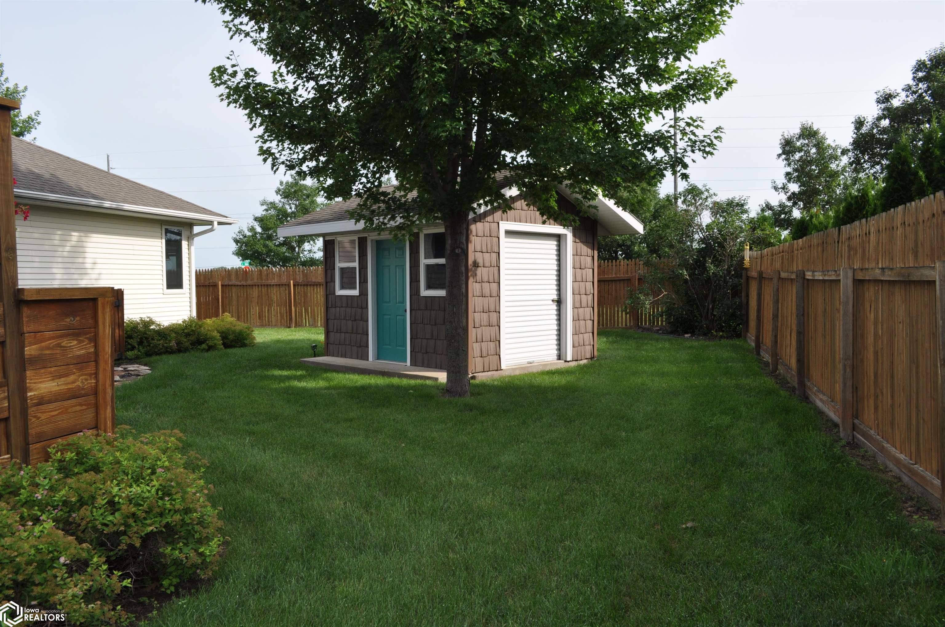 1708 Oakwood Drive, Carroll, Iowa image 19
