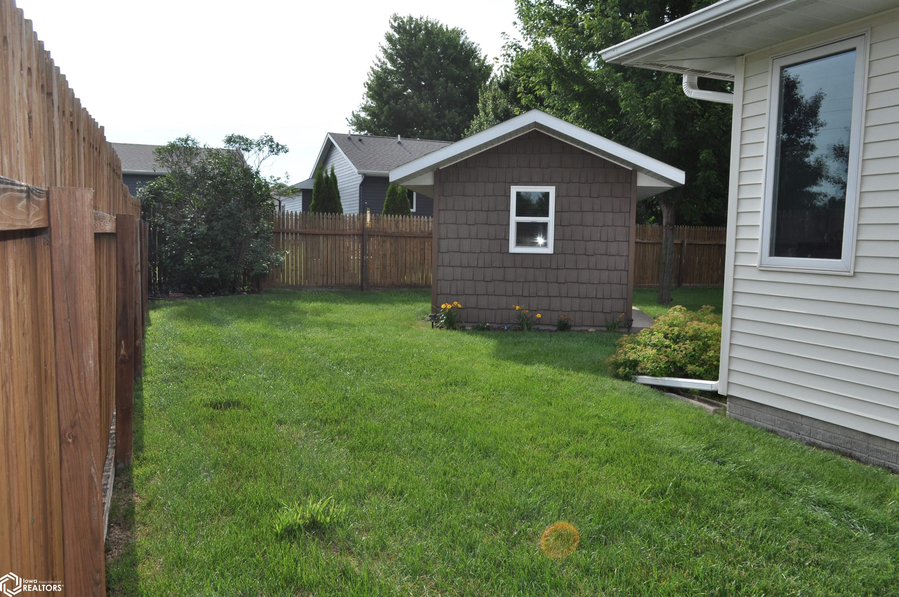 1708 Oakwood Drive, Carroll, Iowa image 20