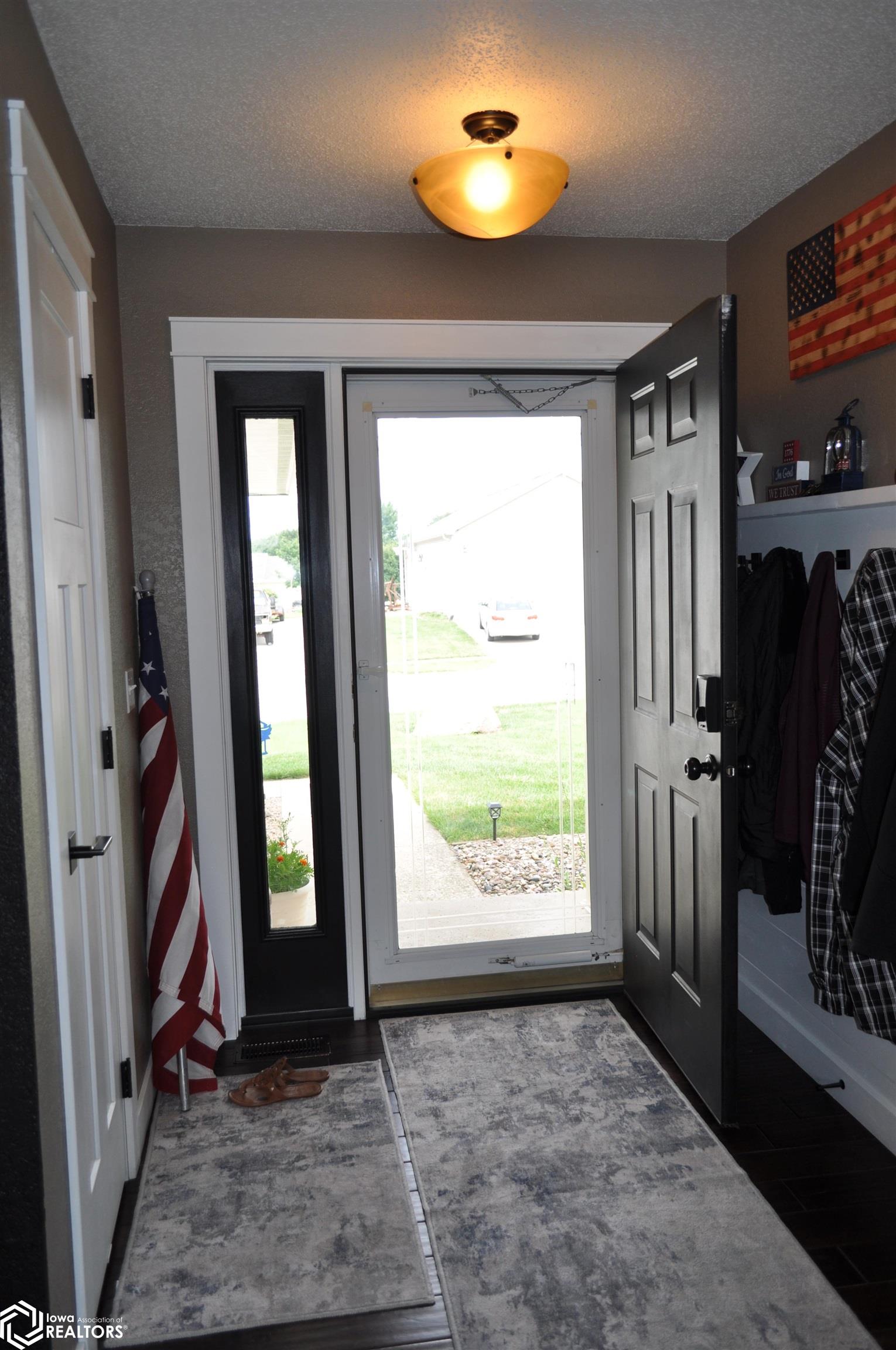 1708 Oakwood Drive, Carroll, Iowa image 23
