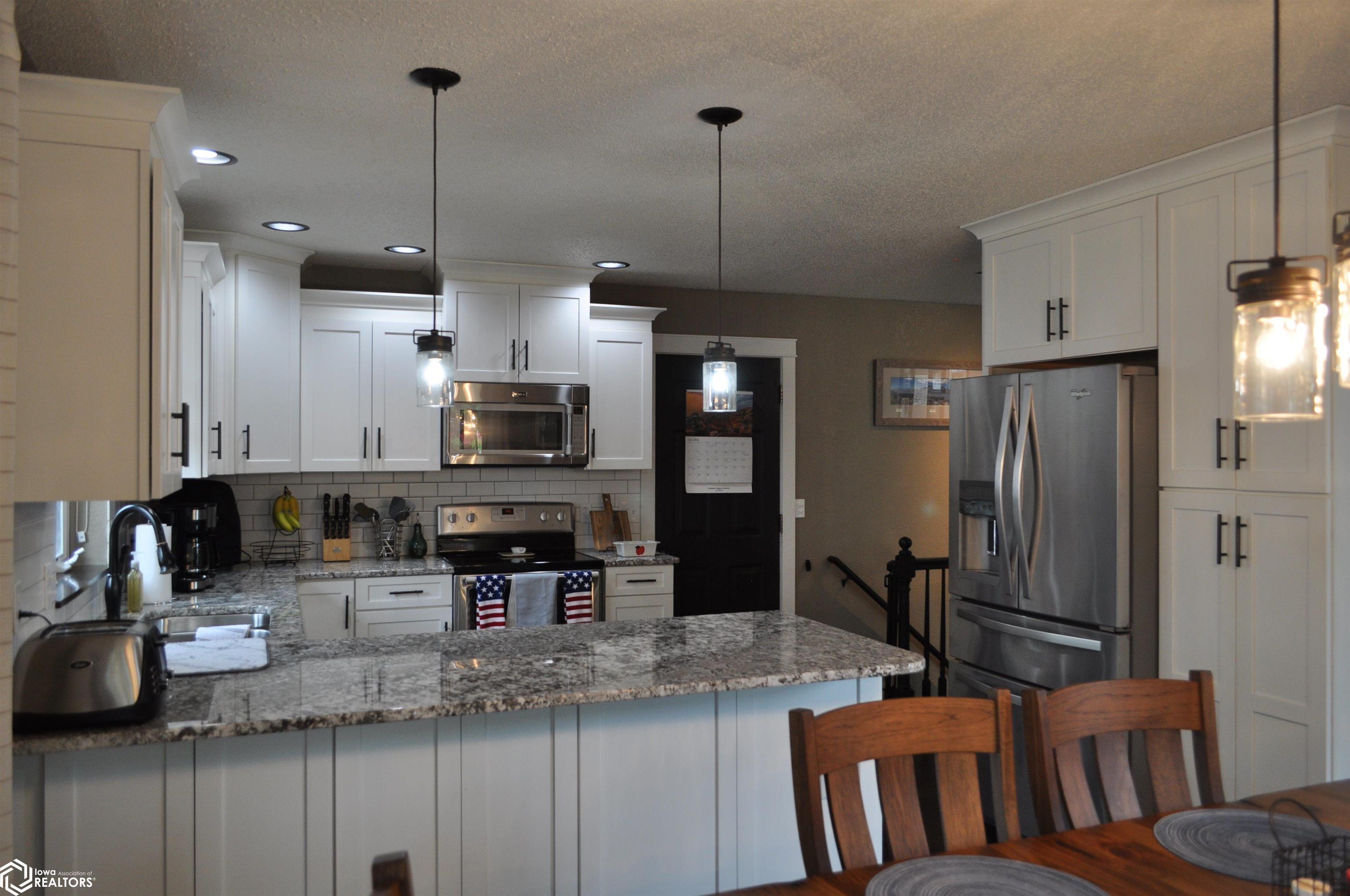 1708 Oakwood Drive, Carroll, Iowa image 36