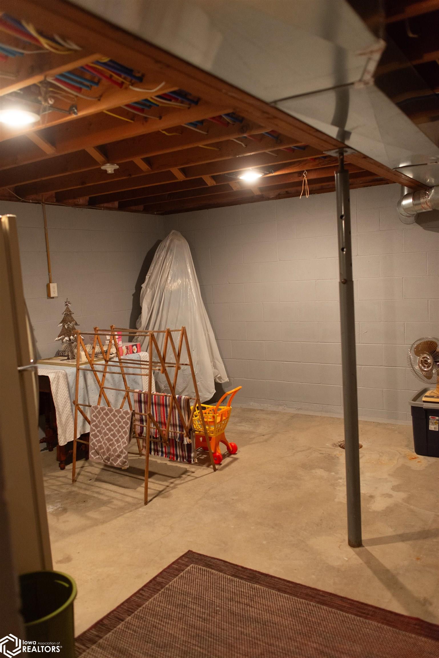 407 NW Hayes Street, Greenfield, Iowa image 22