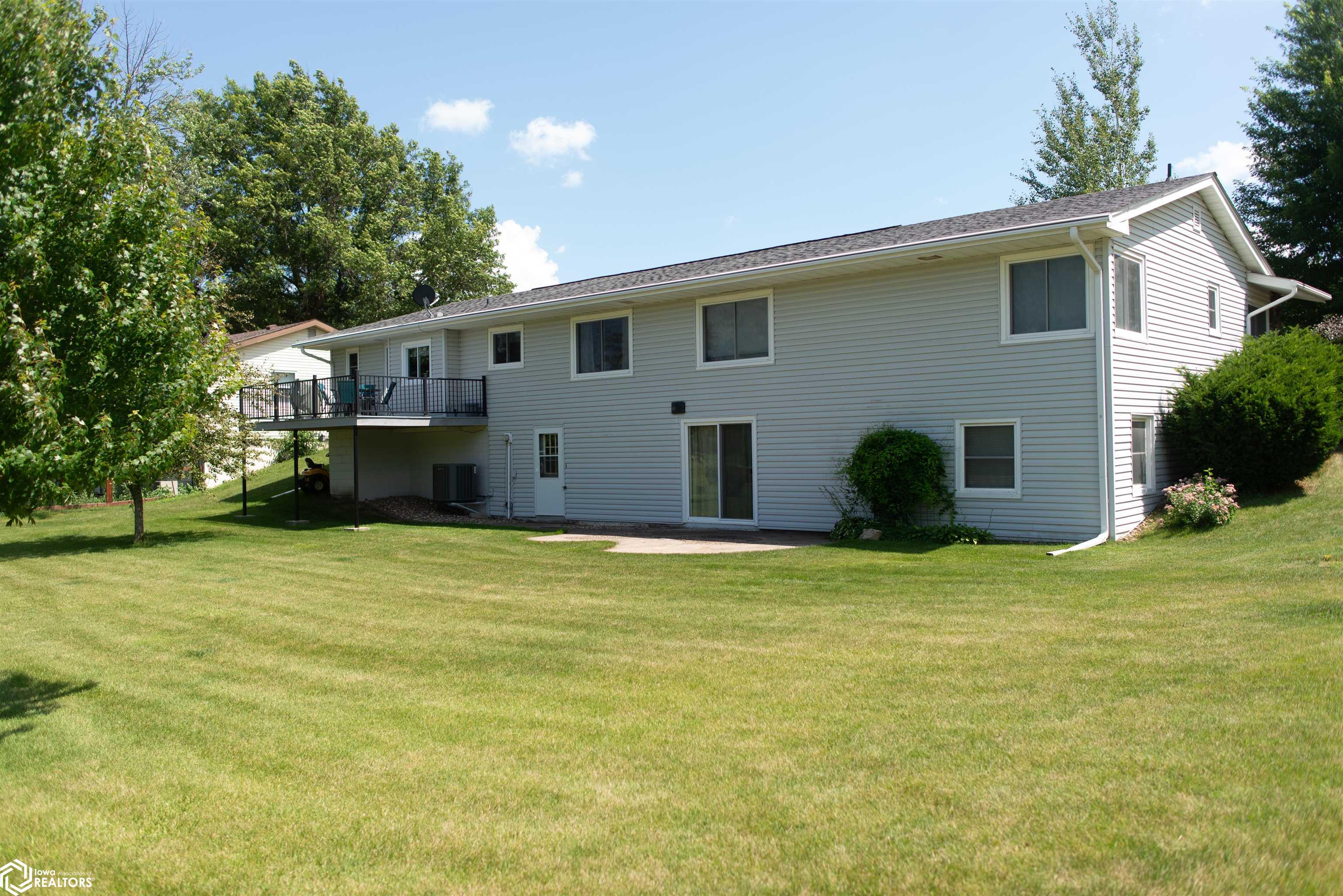 407 NW Hayes Street, Greenfield, Iowa image 4