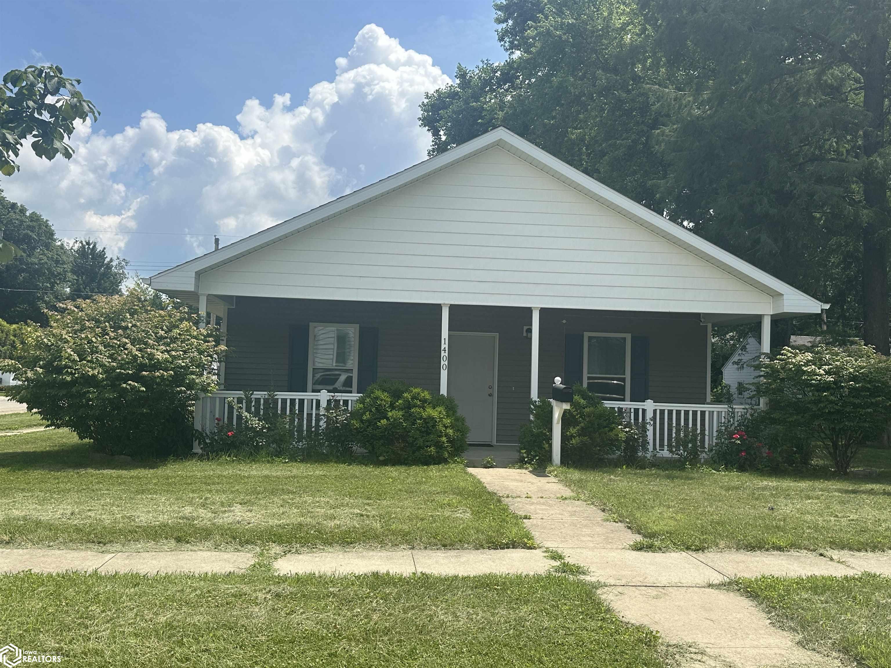 1400 S 13th Street, Burlington, Iowa image 1