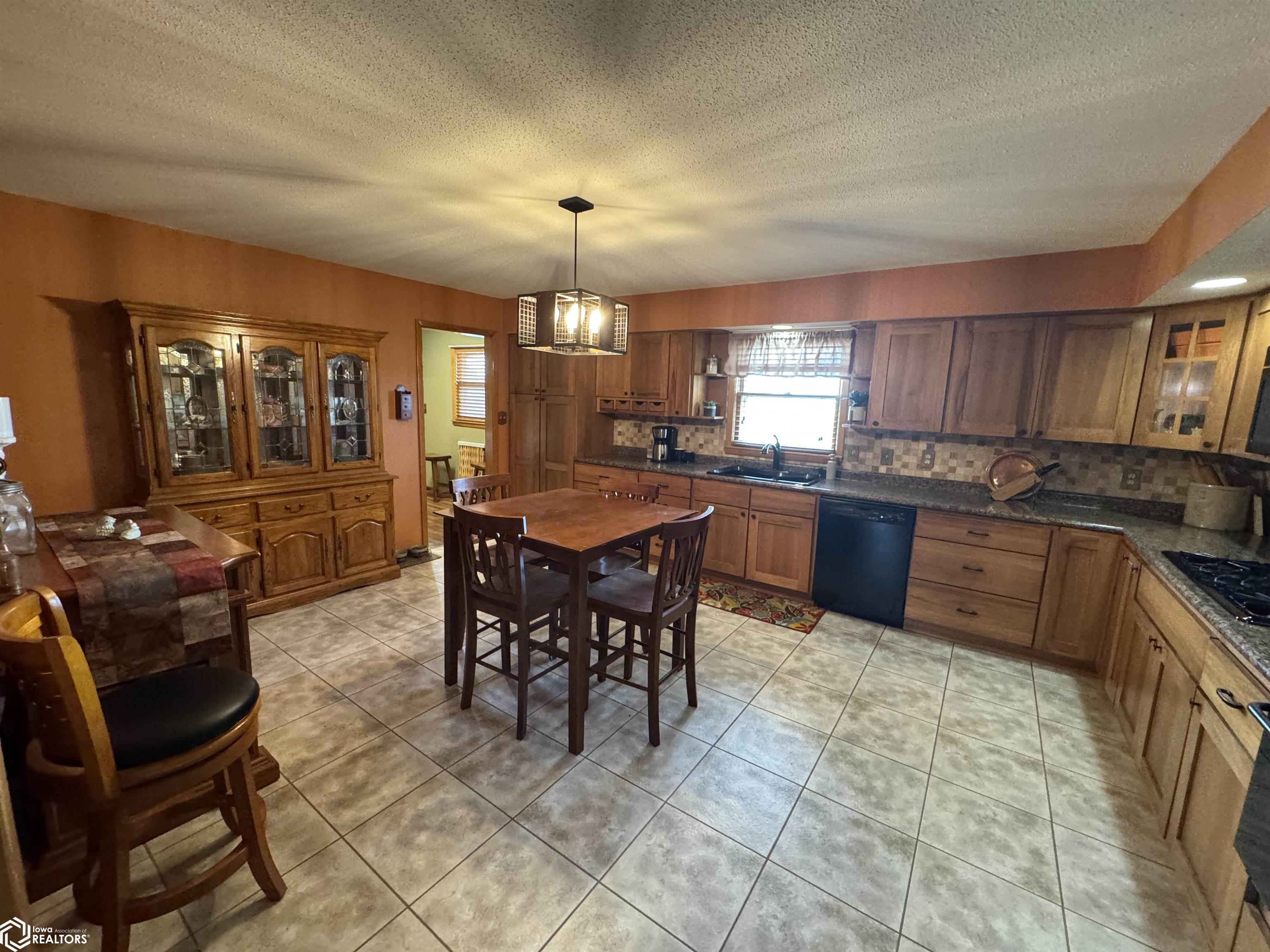 403 W Pleasant, Cincinnati, Iowa image 11