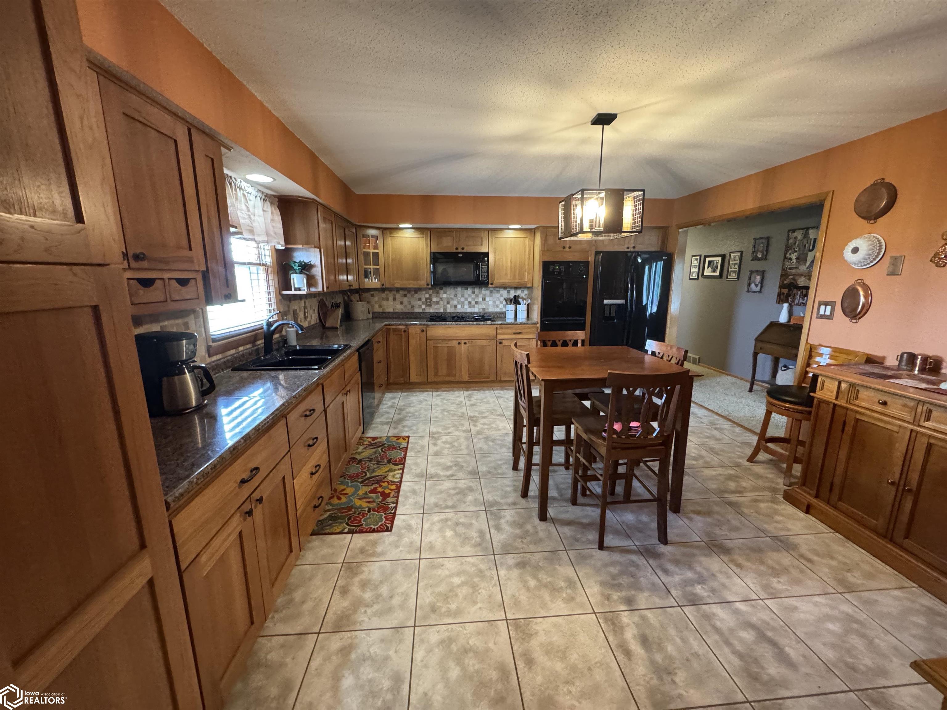 403 W Pleasant, Cincinnati, Iowa image 9