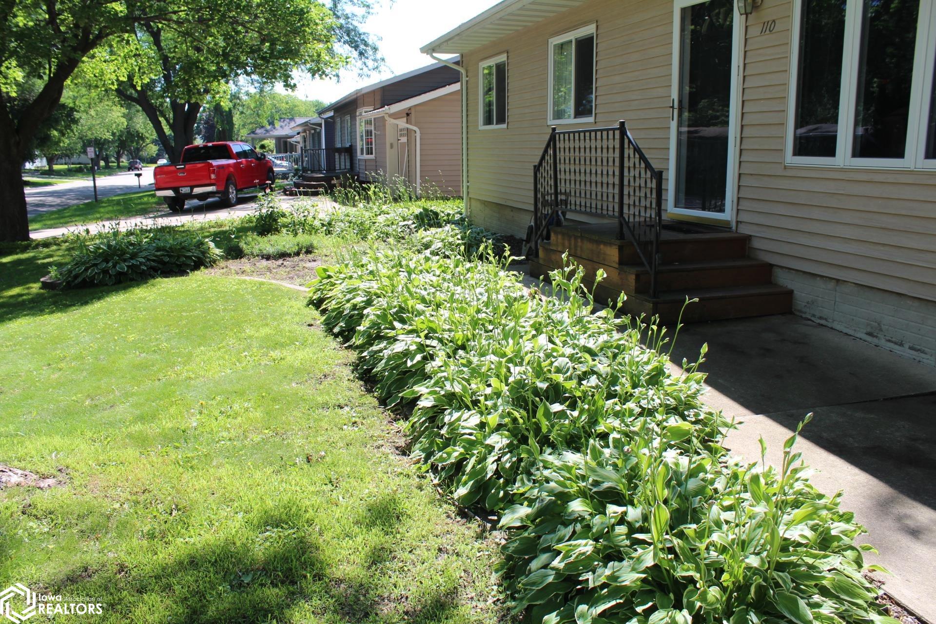 110 Indian Avenue, Forest City, Iowa image 3