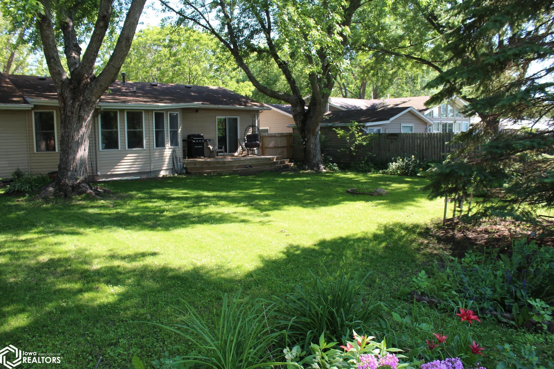 110 Indian Avenue, Forest City, Iowa image 7