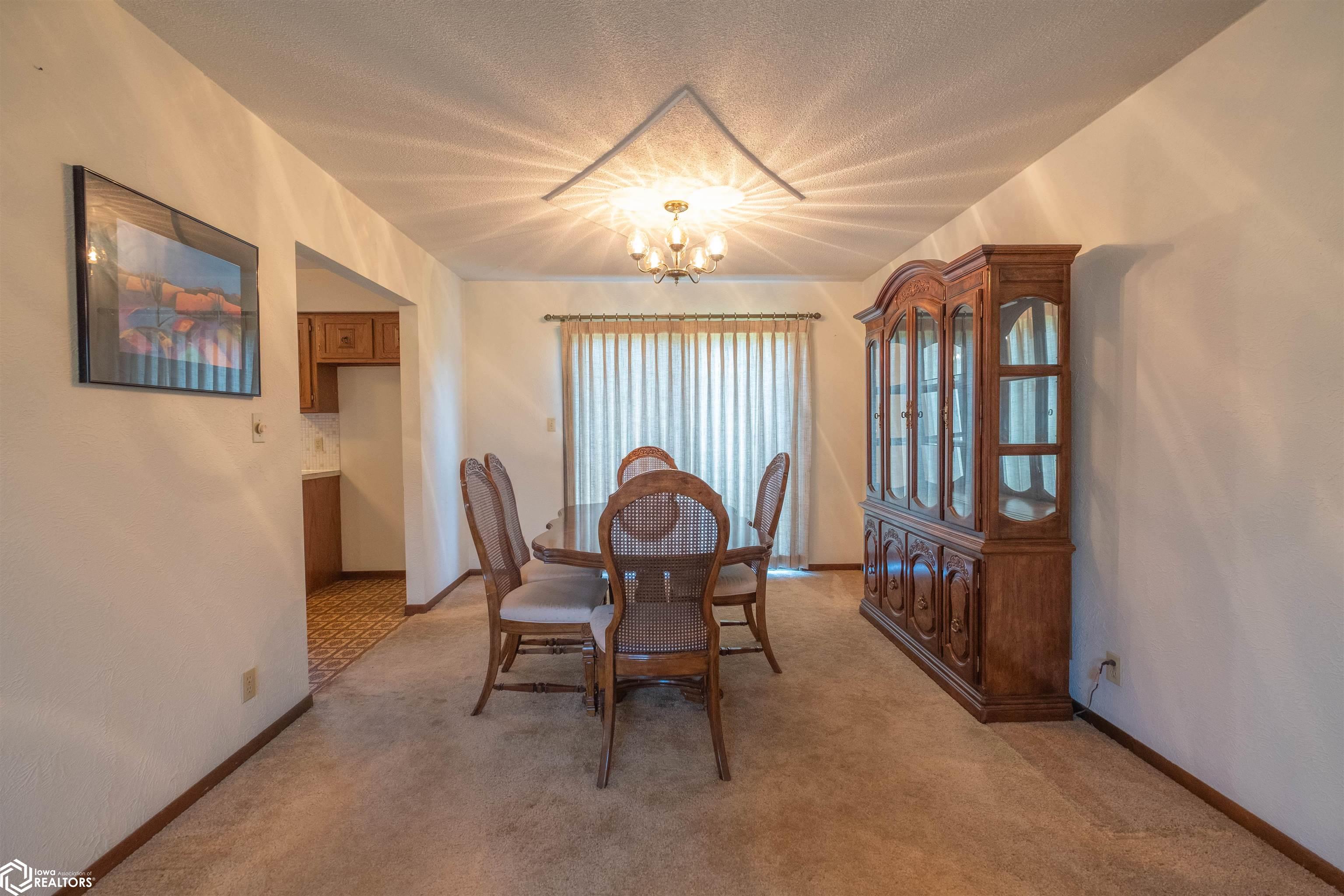 808 Henry Drive, Marshalltown, Iowa image 9