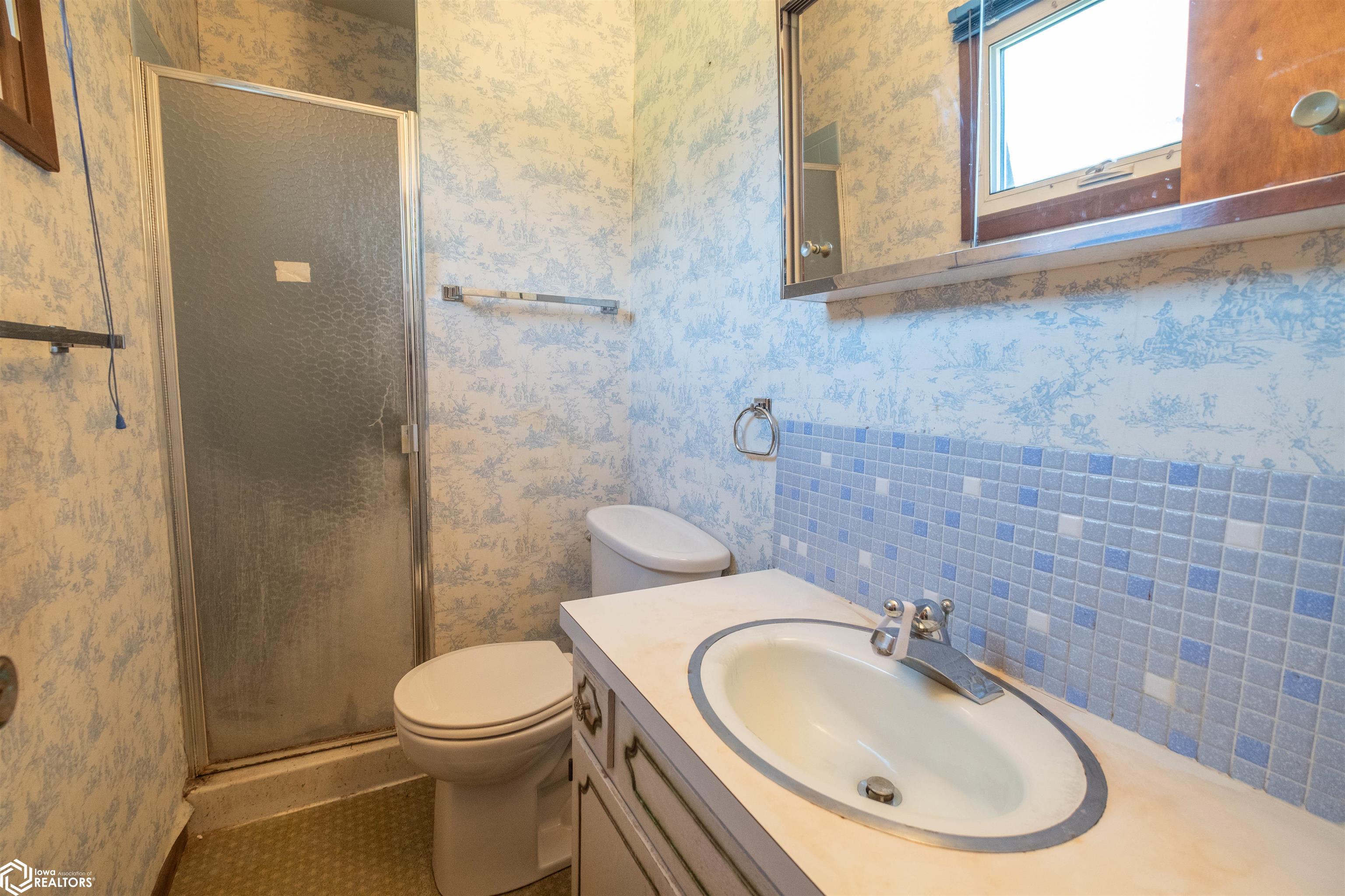 808 Henry Drive, Marshalltown, Iowa image 22