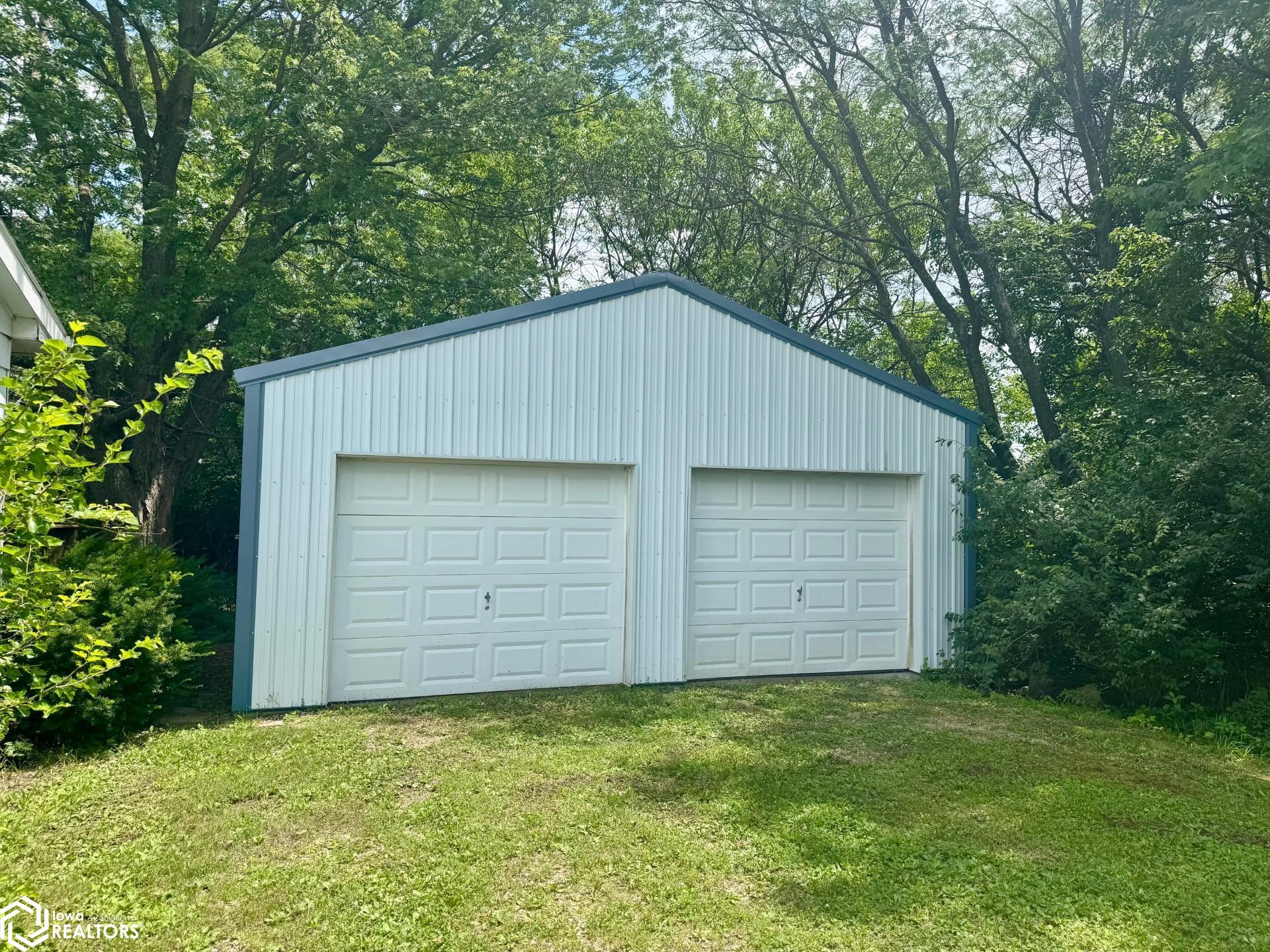 22726 202 Highway, Moulton, Iowa image 2