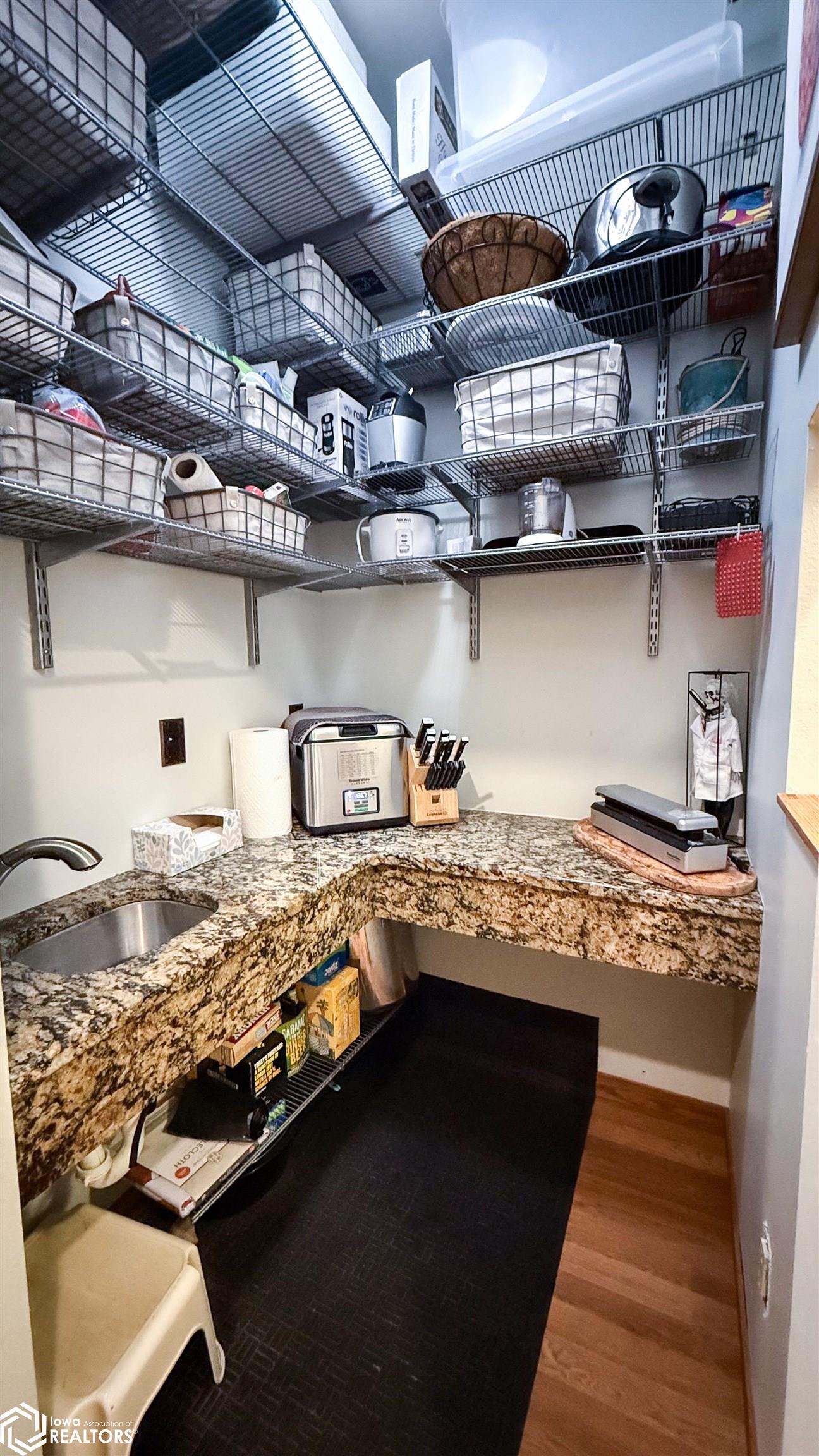 2074 U Avenue, Dow City, Iowa image 32