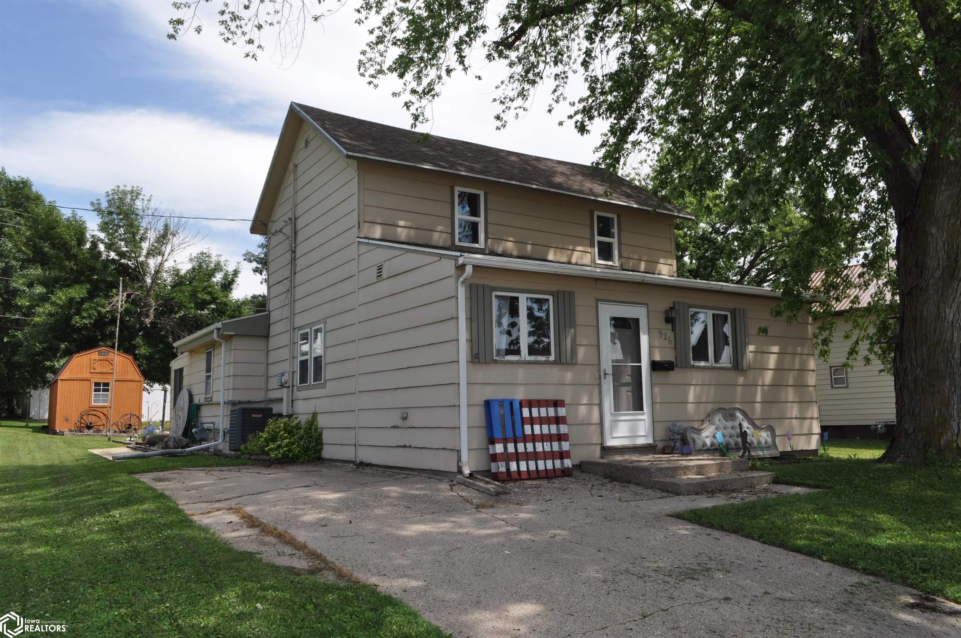 926 Boylan Avenue, Carroll, Iowa image 2