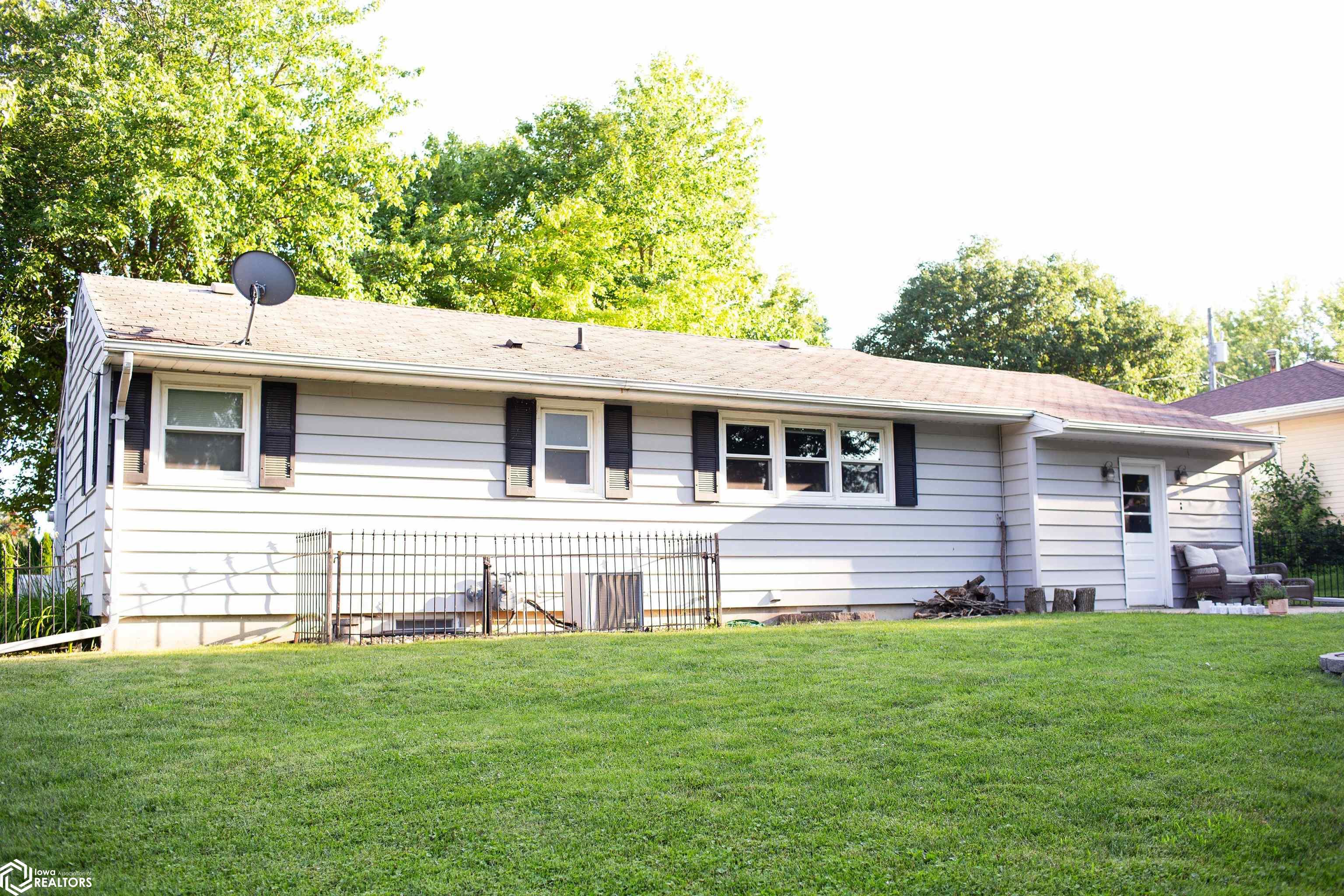 1102 Willow Lane, Iowa Falls, Iowa image 33