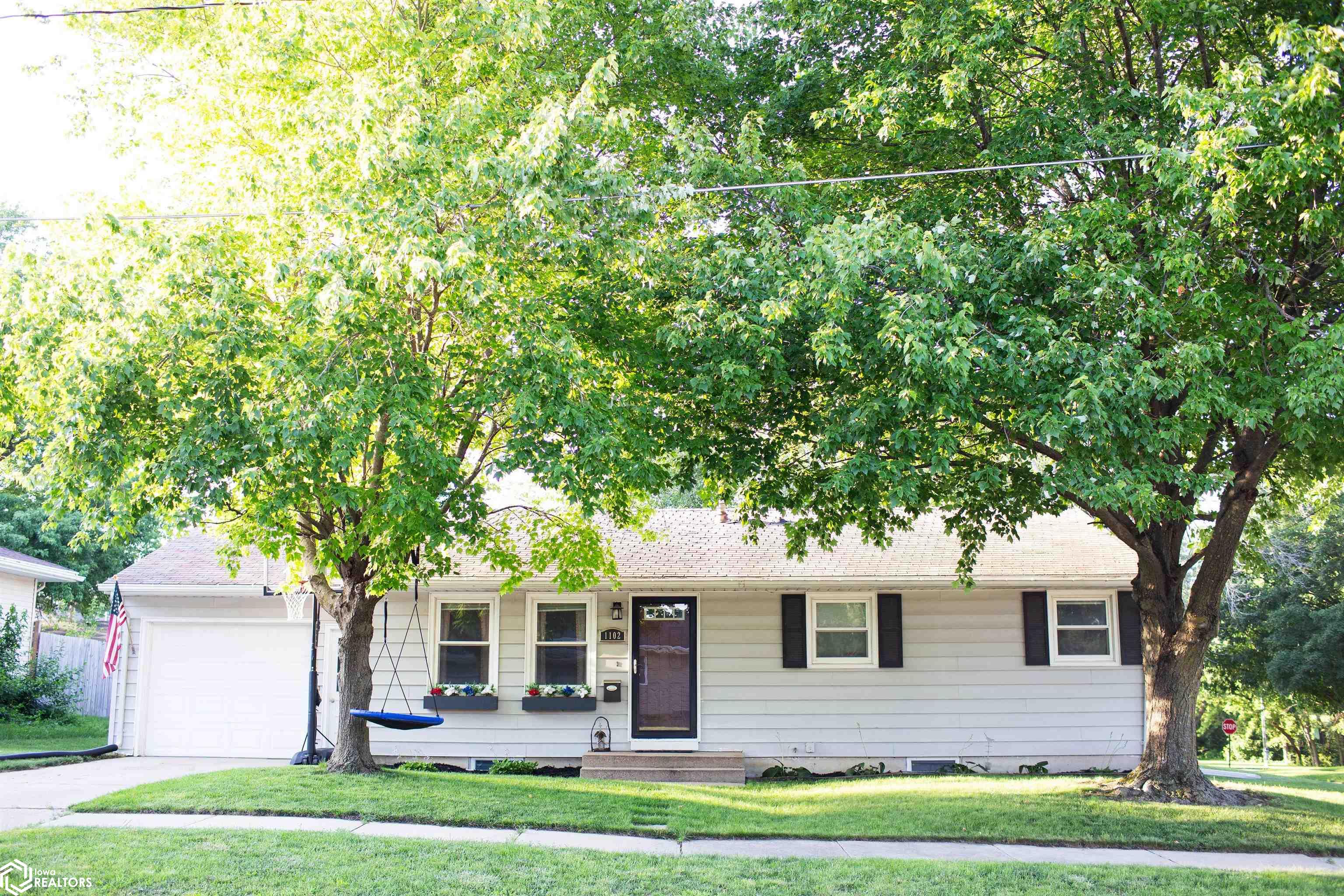 1102 Willow Lane, Iowa Falls, Iowa image 35