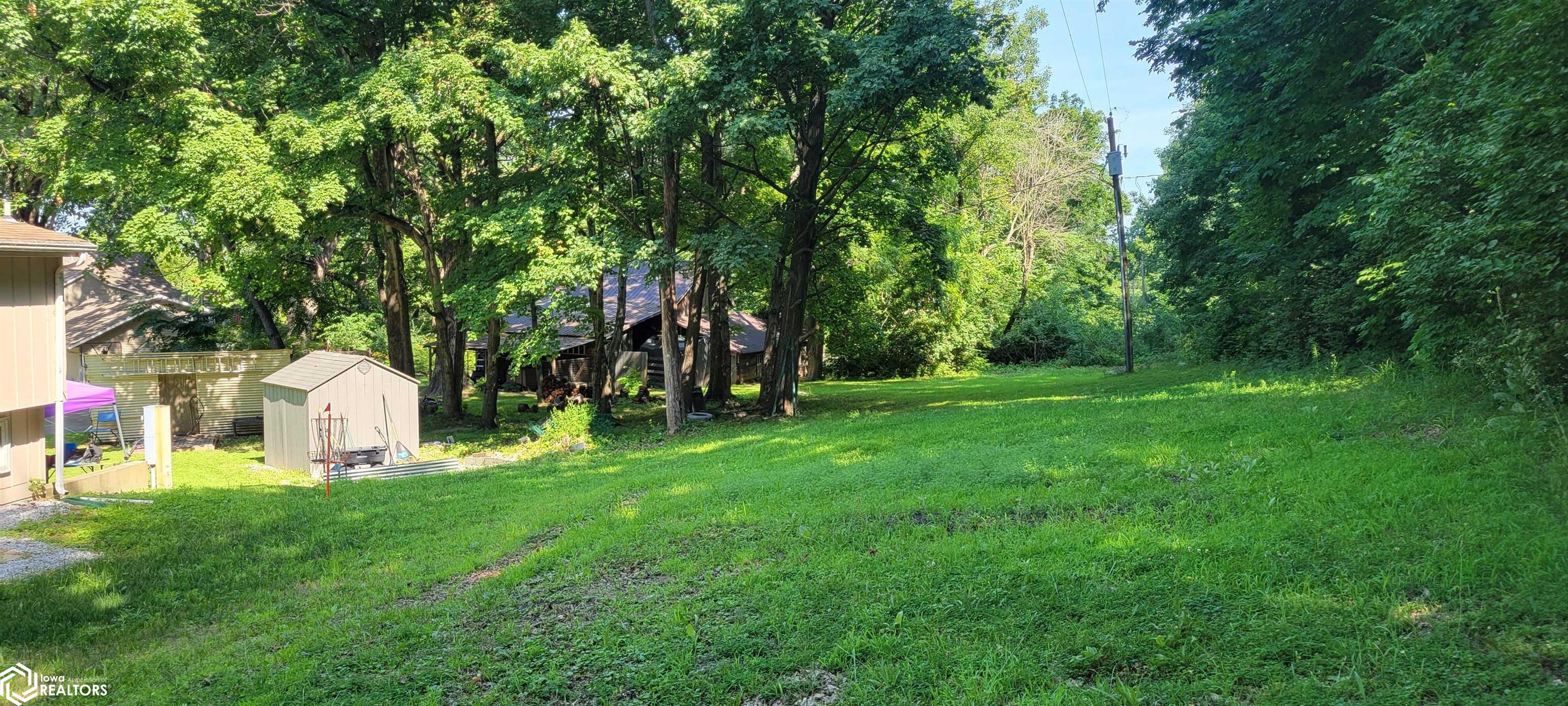 718 E County Rd. 1550 Road, Hamilton, Illinois image 2