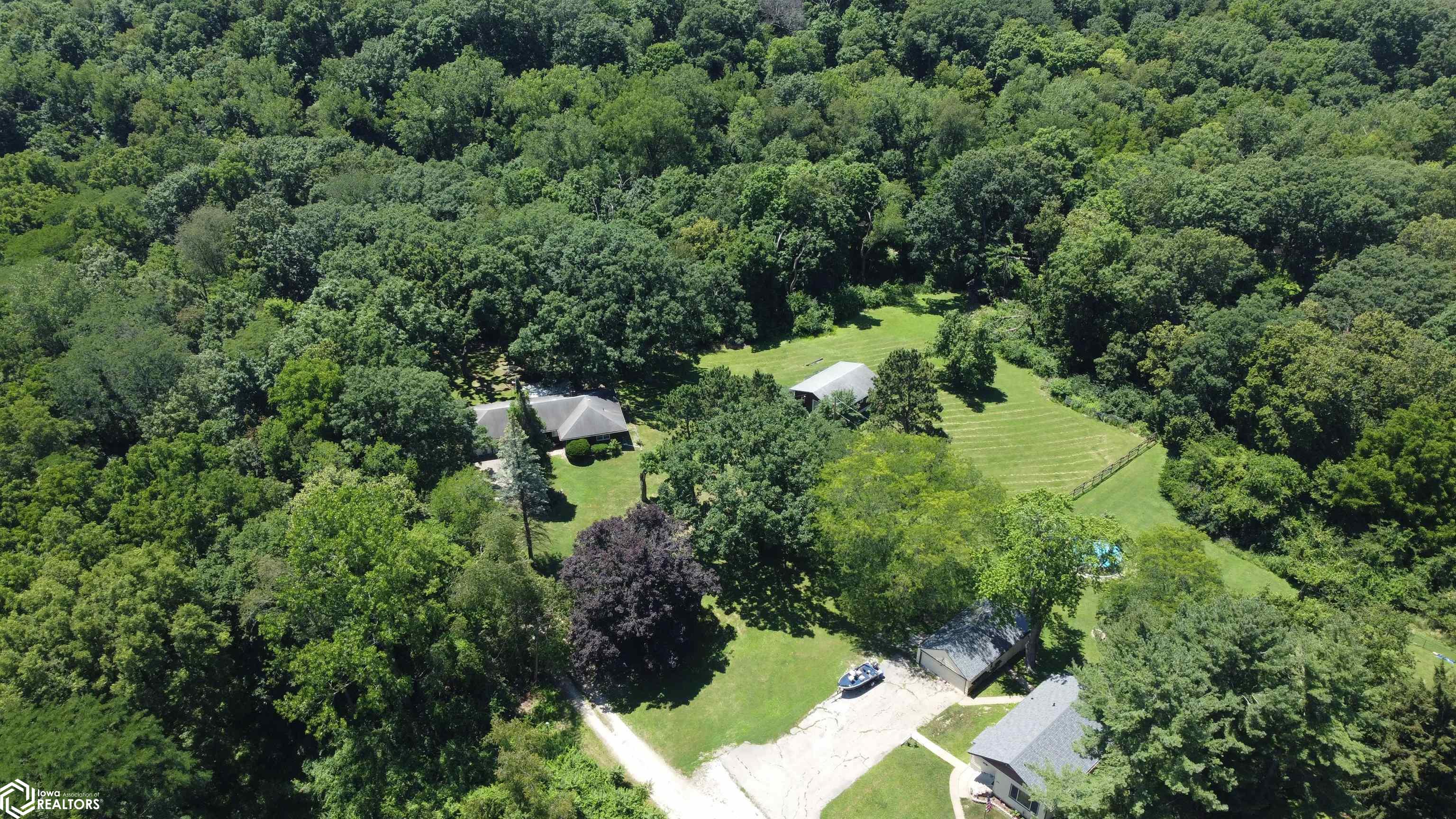 1701 Vogt Street, Burlington, Iowa image 11