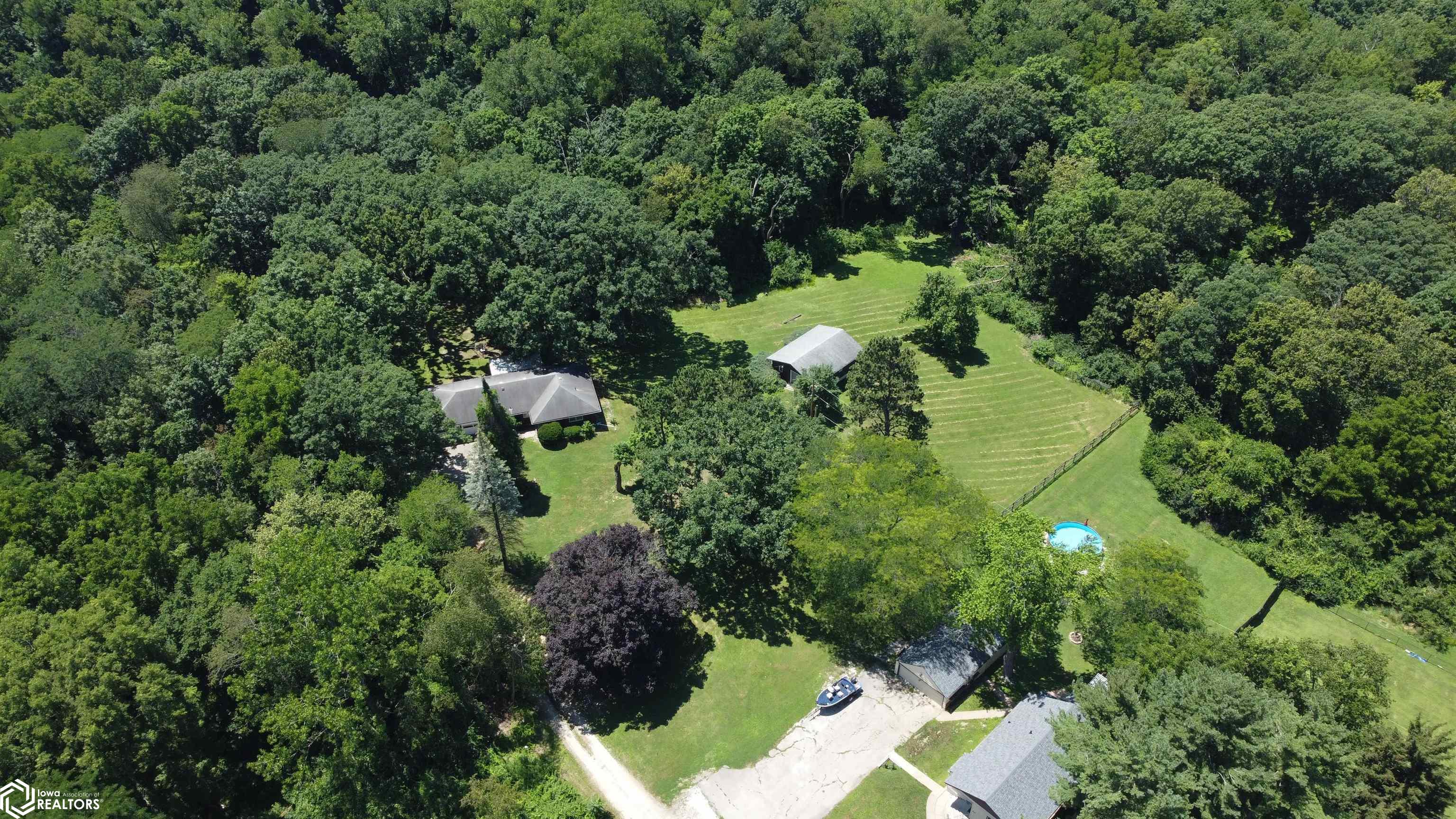 1701 Vogt Street, Burlington, Iowa image 12