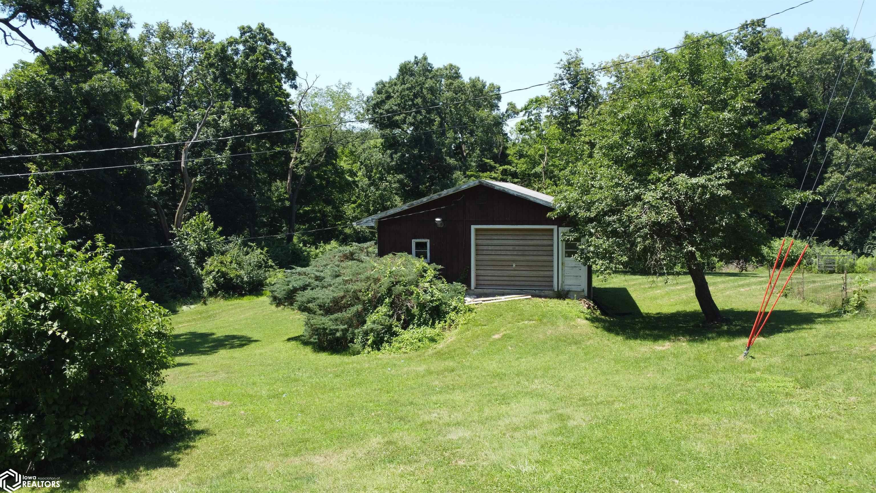 1701 Vogt Street, Burlington, Iowa image 3