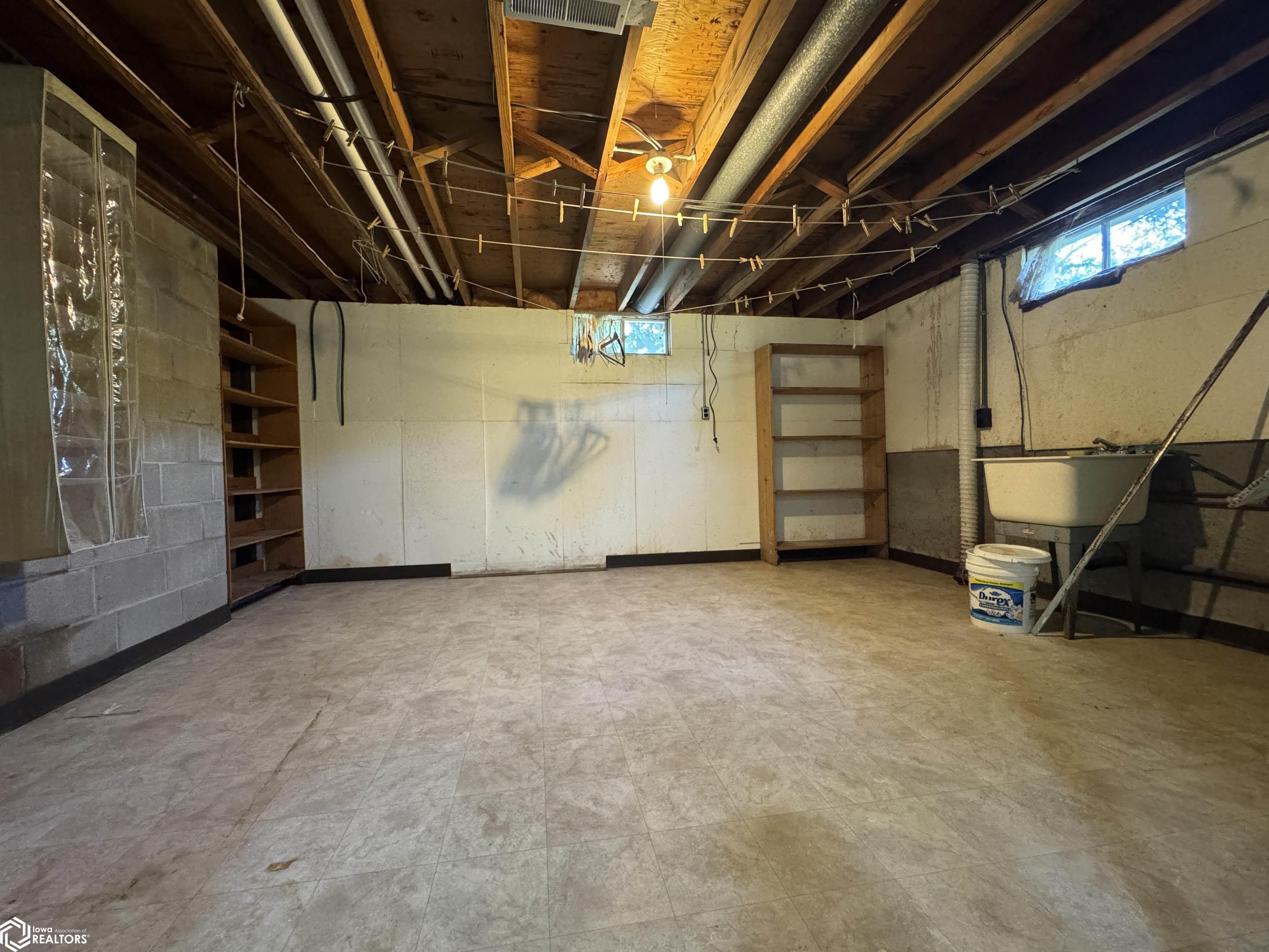 1701 Vogt Street, Burlington, Iowa image 33