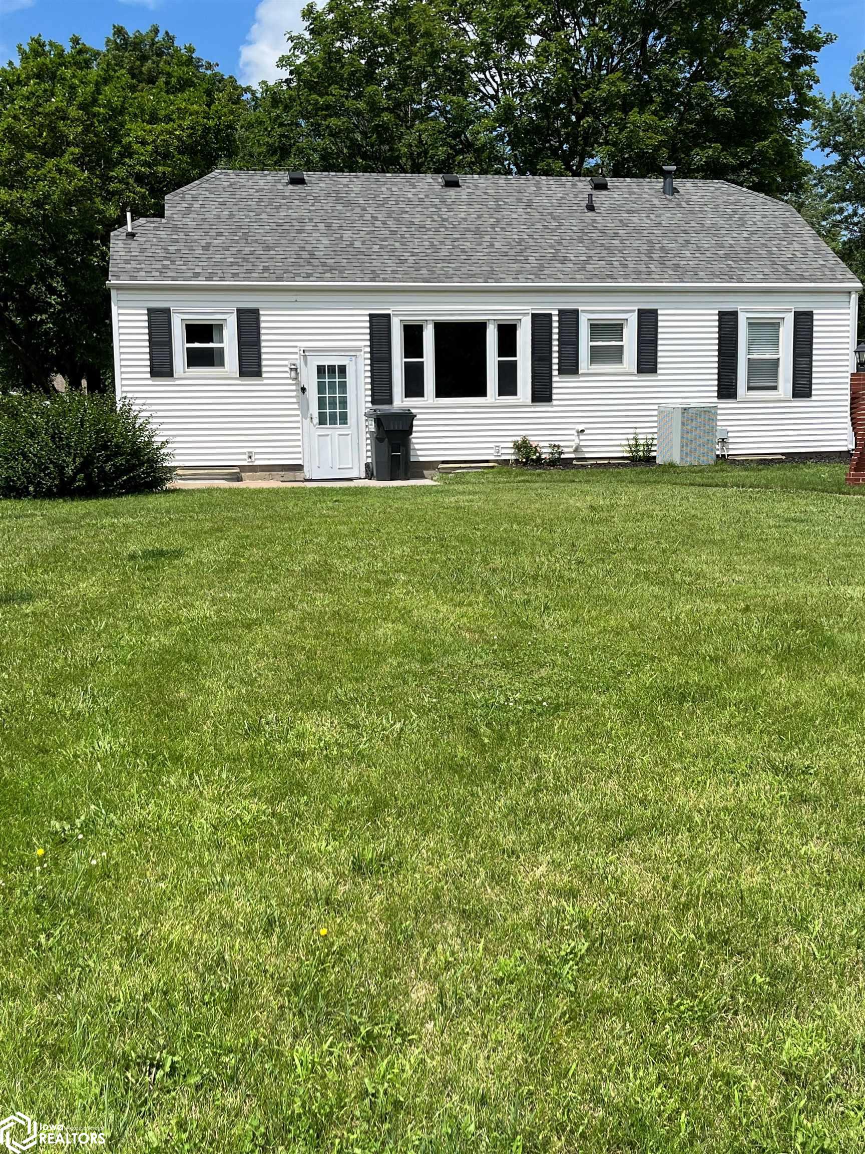 1012 5th Avenue, Oskaloosa, Iowa image 30