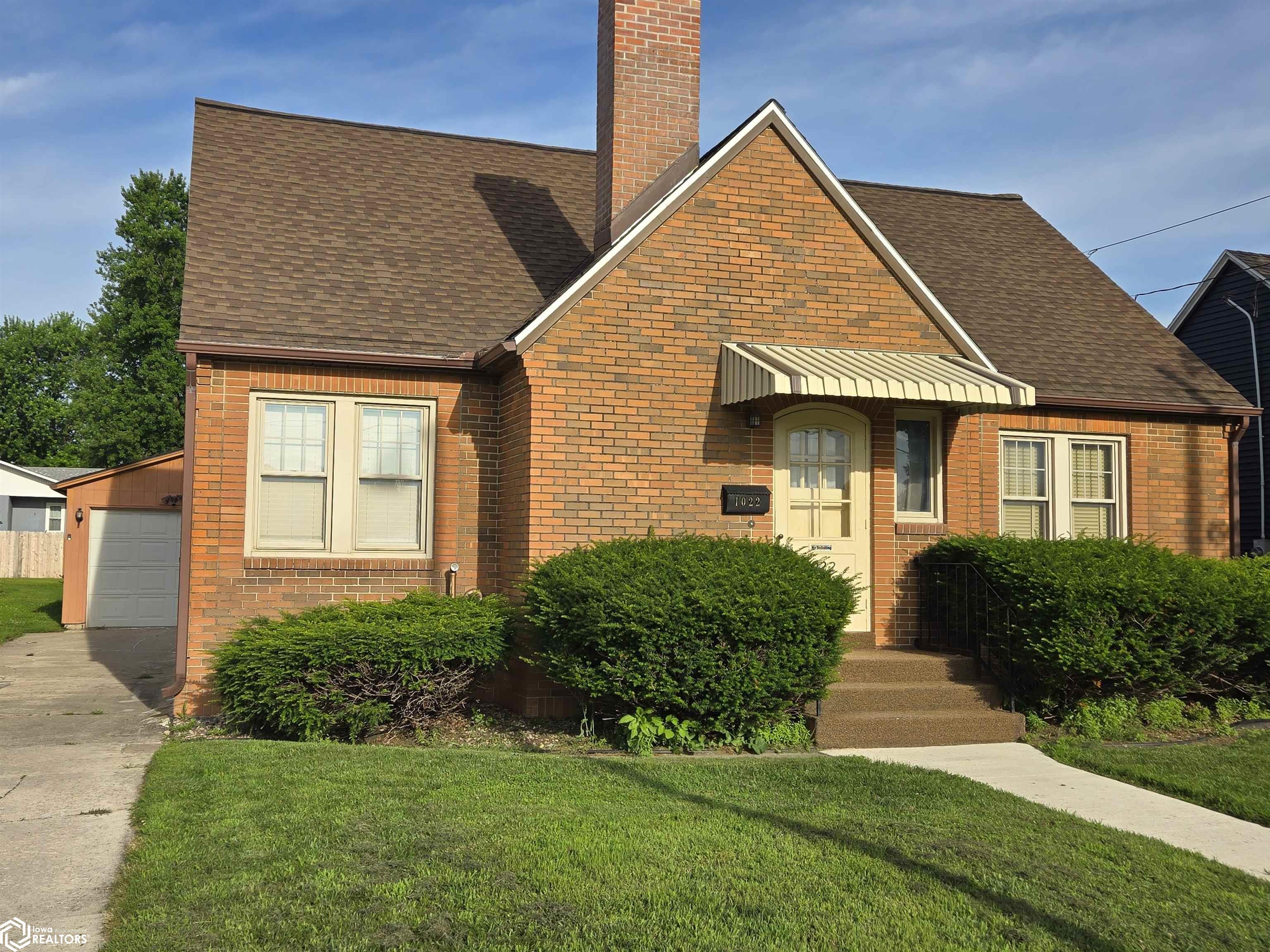 1022 N Monroe Avenue, Mason City, Iowa image 1
